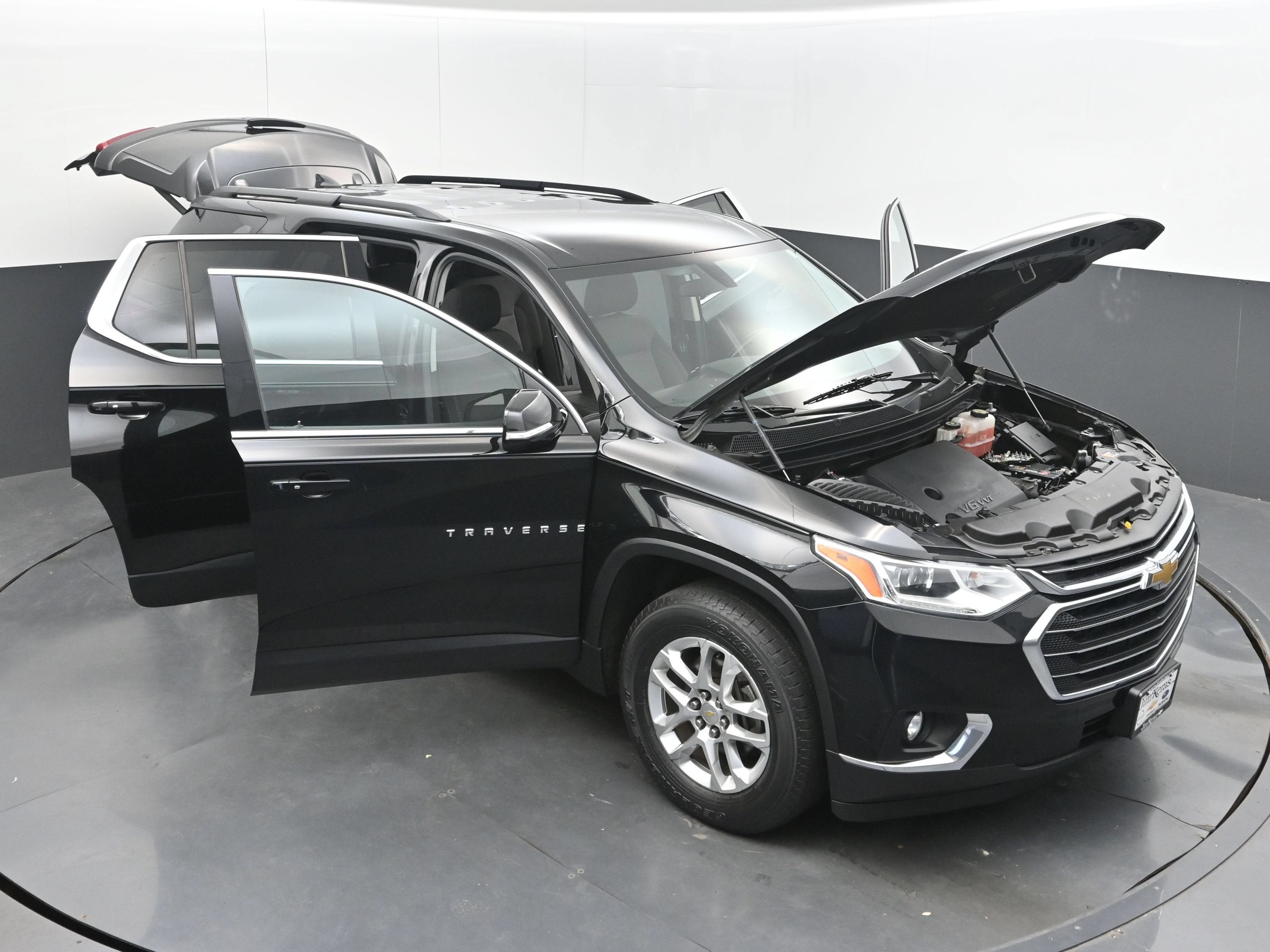 2019 Chevrolet Traverse LT Cloth