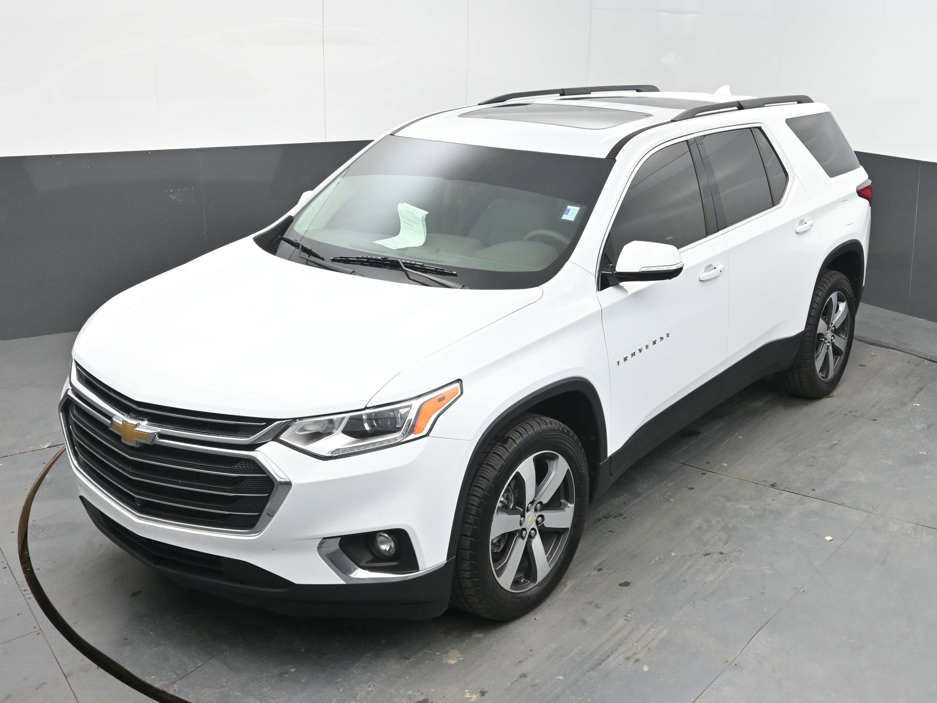 2020 Chevrolet Traverse LT Leather