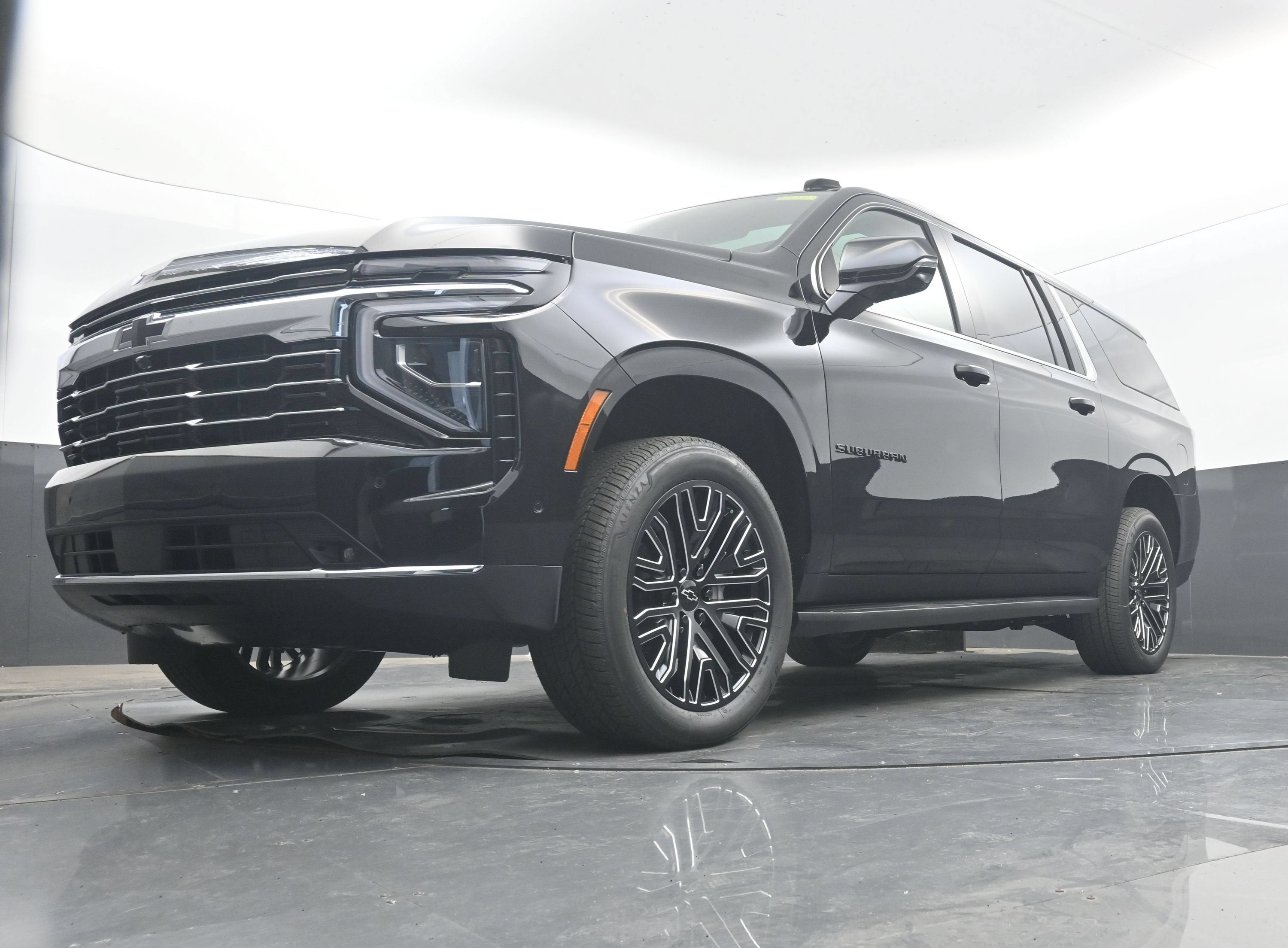 2027 Chevrolet Suburban LT - Photo 25
