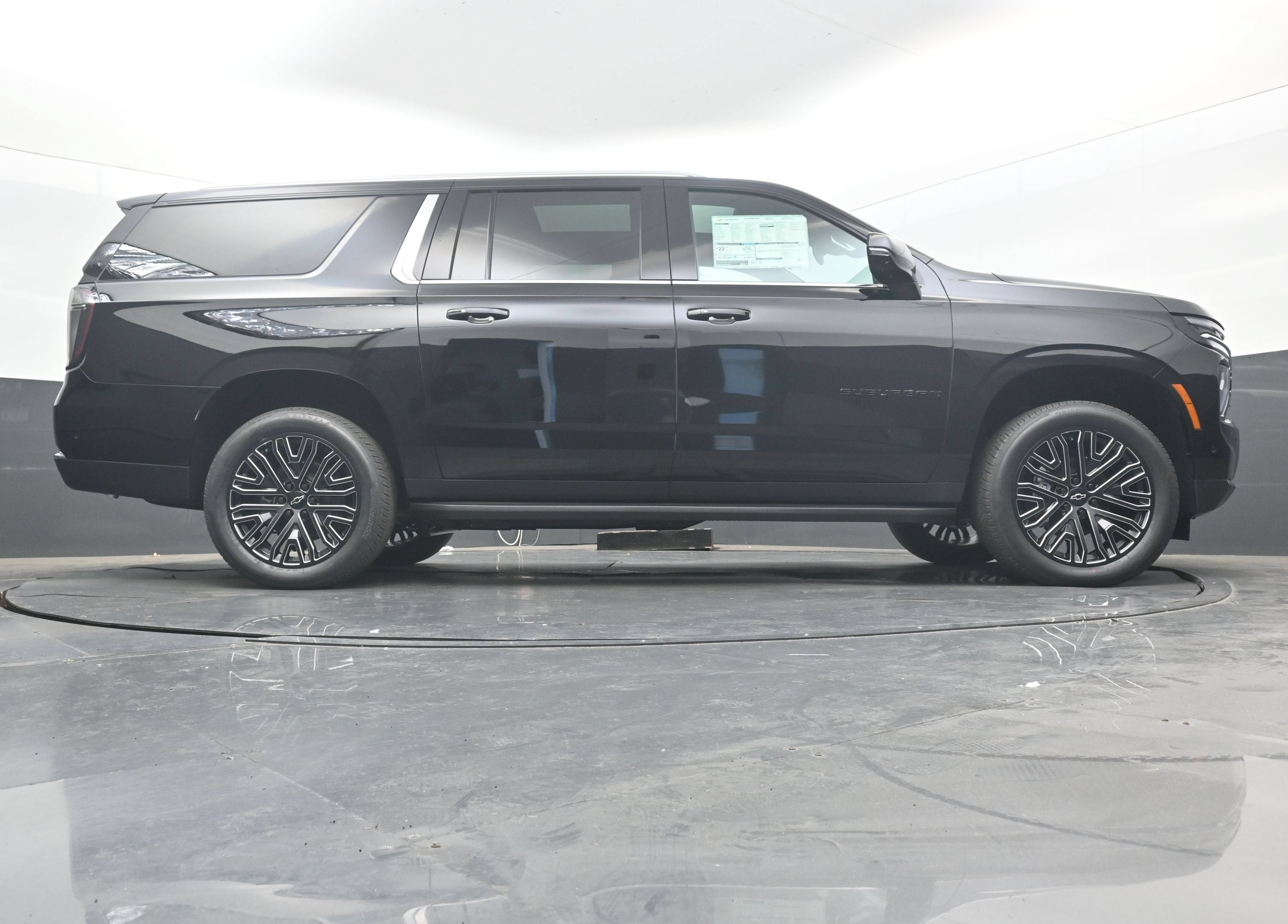 2027 Chevrolet Suburban LT - Photo 30