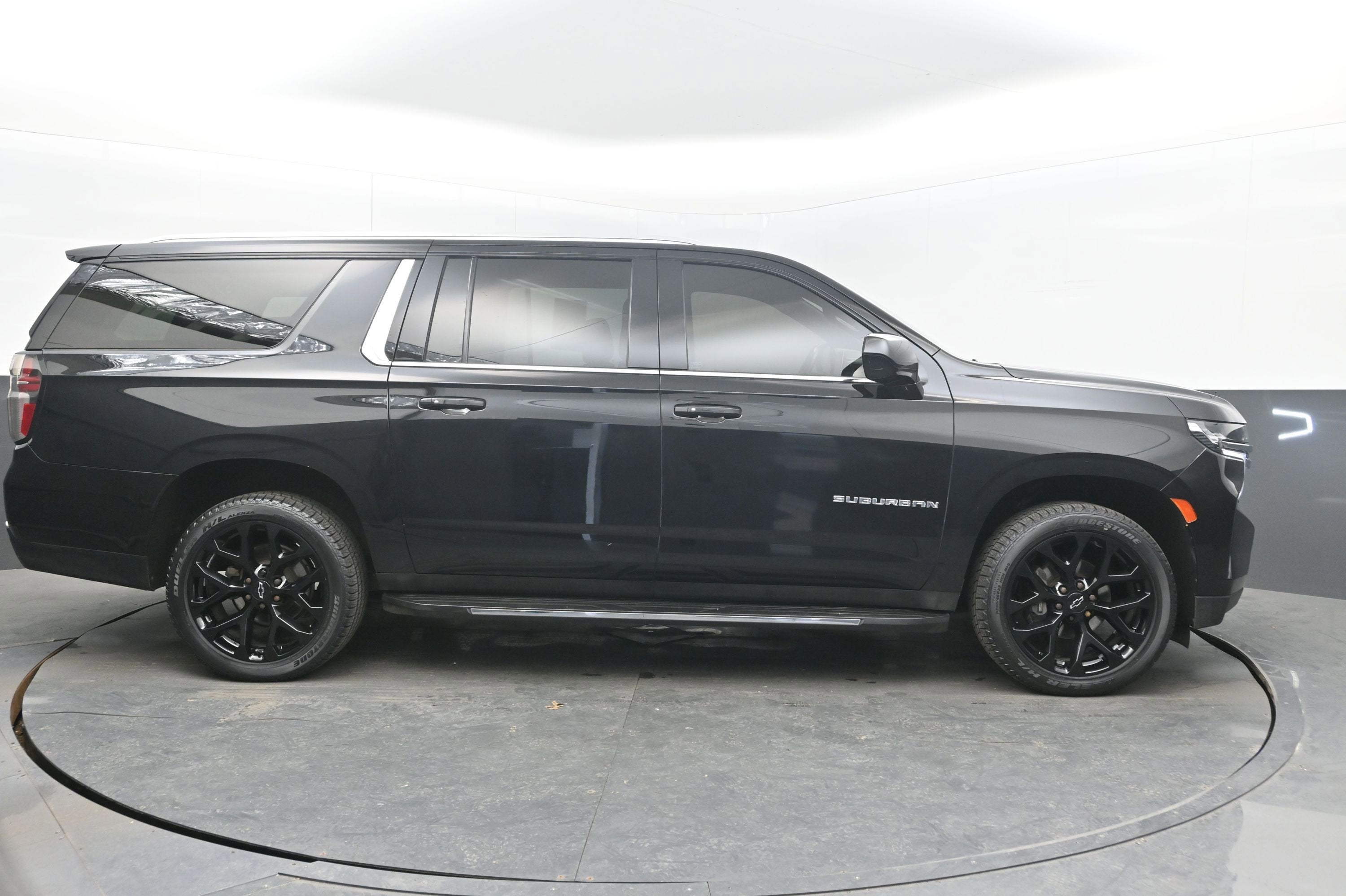 2021 Chevrolet Suburban LT
