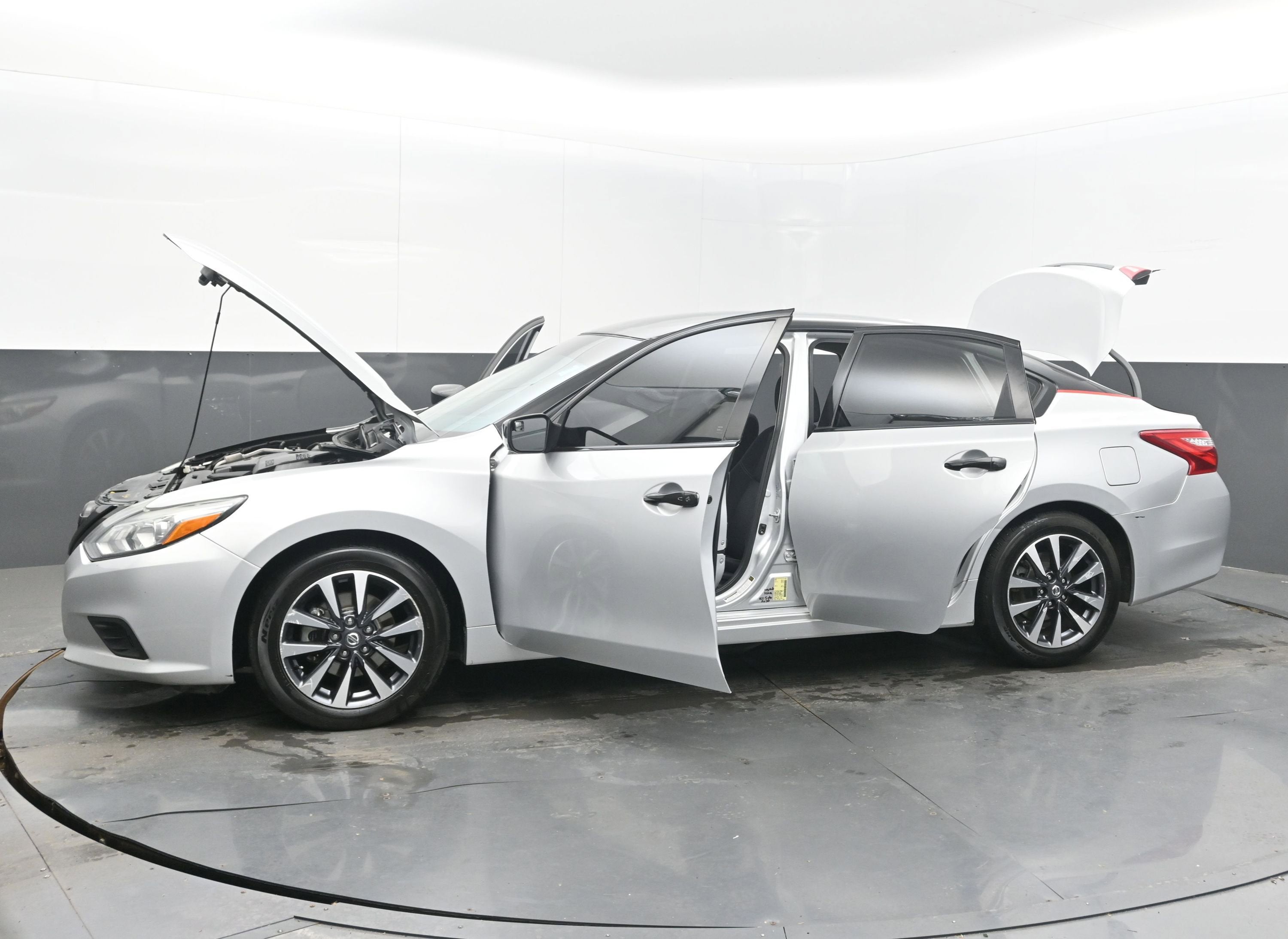 2017 Nissan Altima 2.5 SV