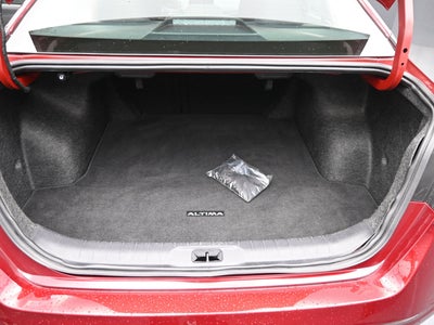 2024 Nissan Altima SV FWD