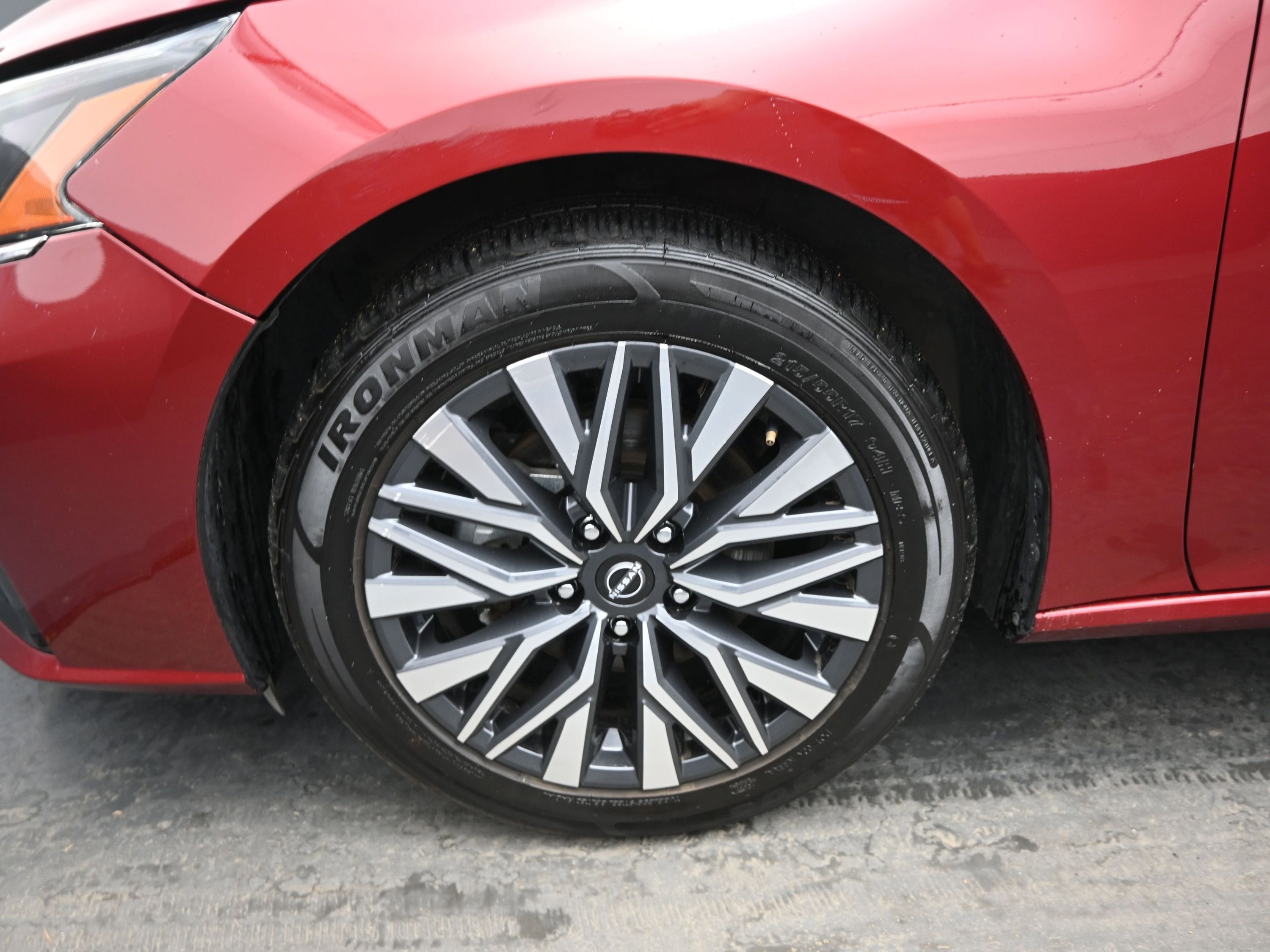 2024 Nissan Altima SV FWD