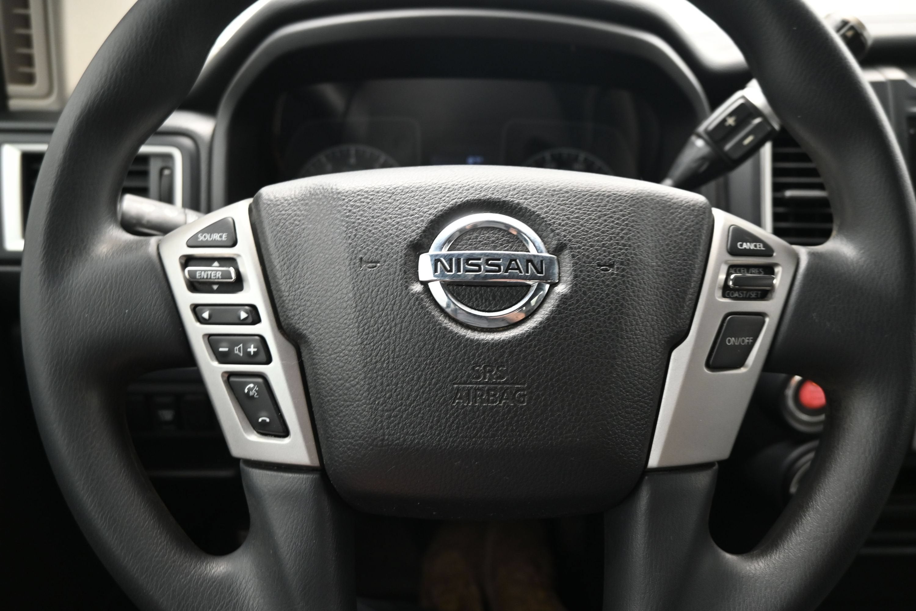 2018 Nissan TITAN S