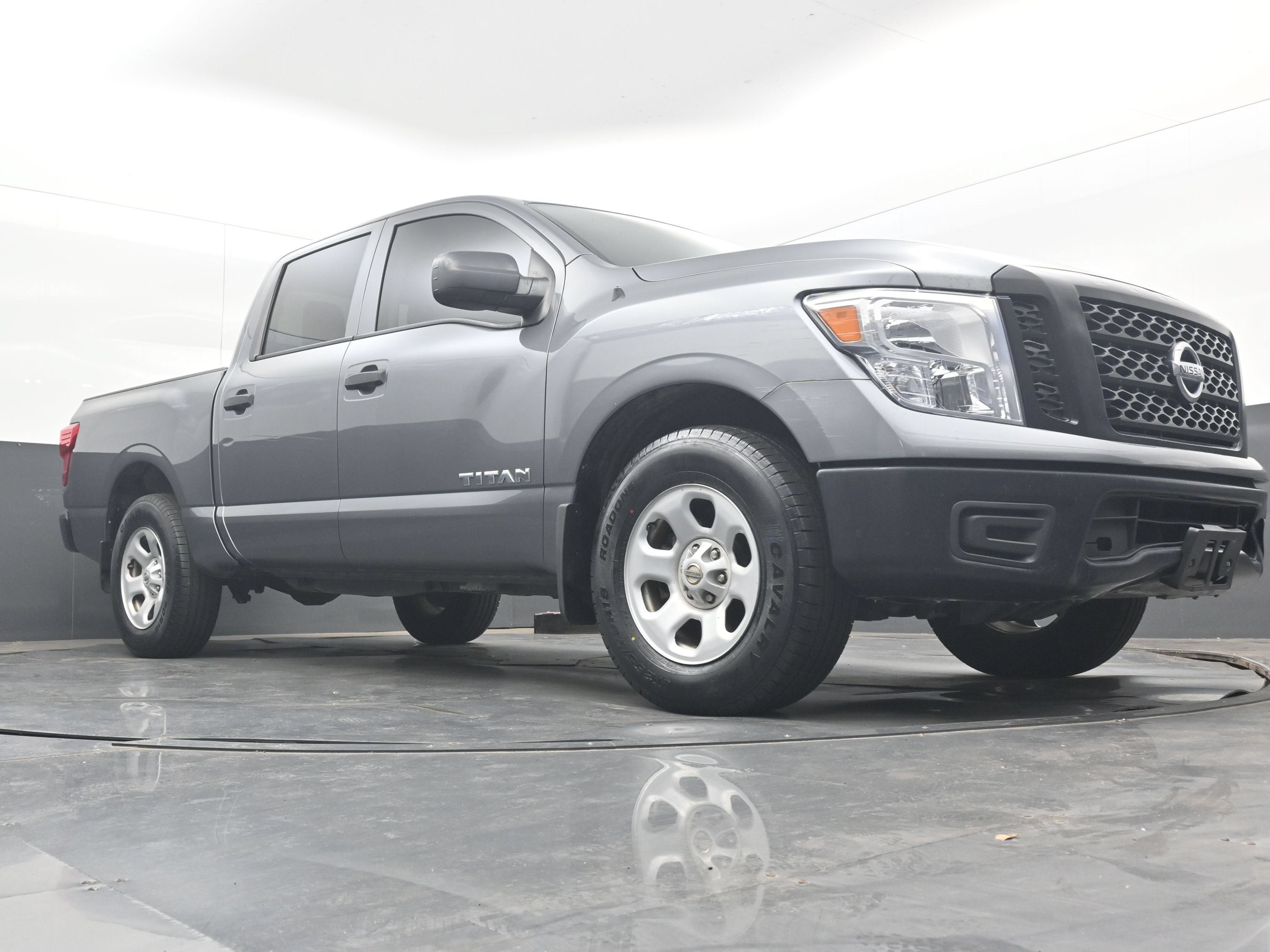2018 Nissan TITAN S