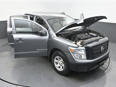 2018 Nissan TITAN S