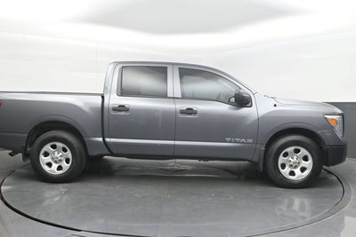 2018 Nissan TITAN S