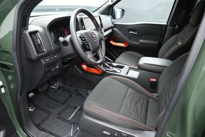 2025 Nissan Frontier Crew Cab PRO-X 4x2