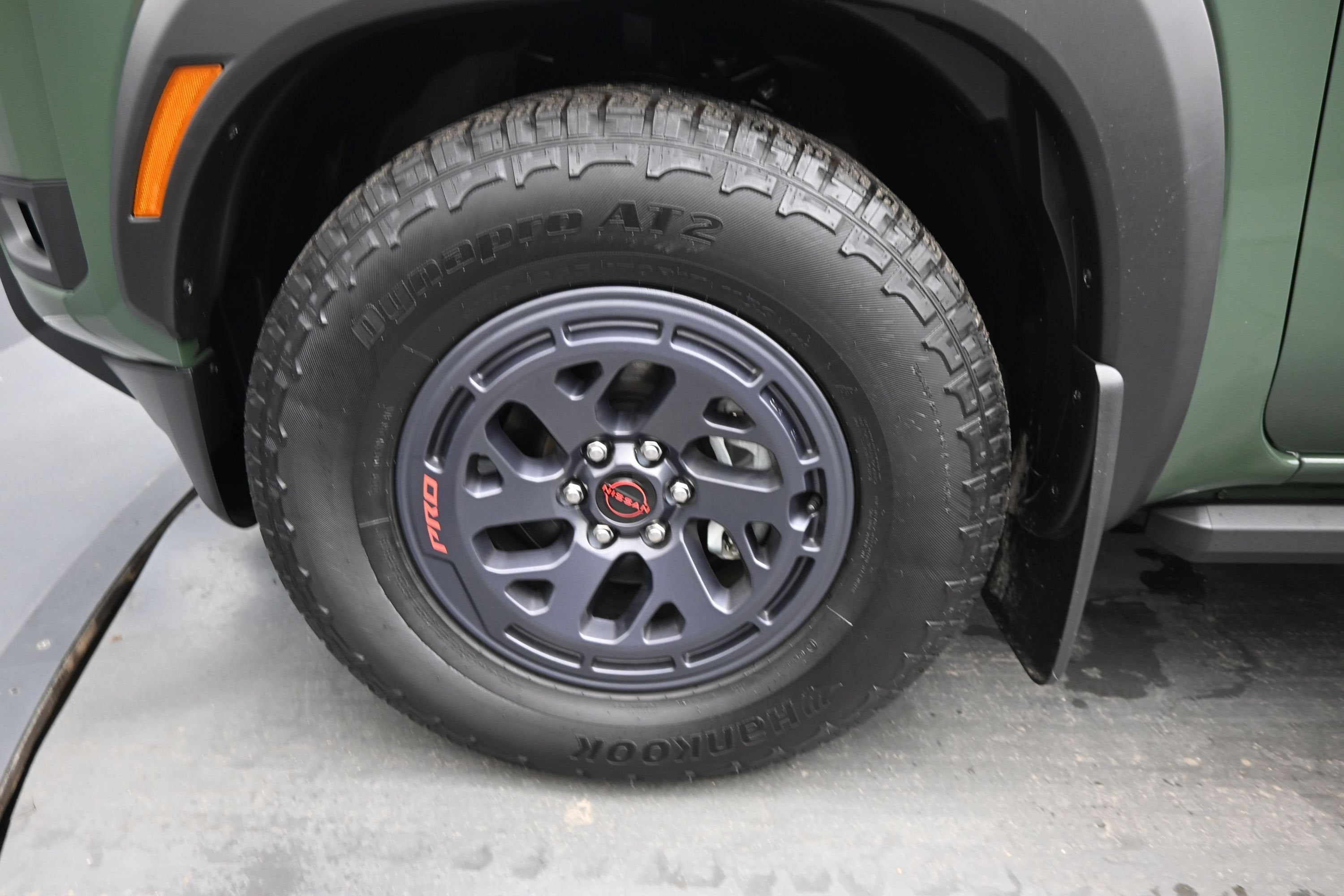 2025 Nissan Frontier Crew Cab PRO-X 4x2