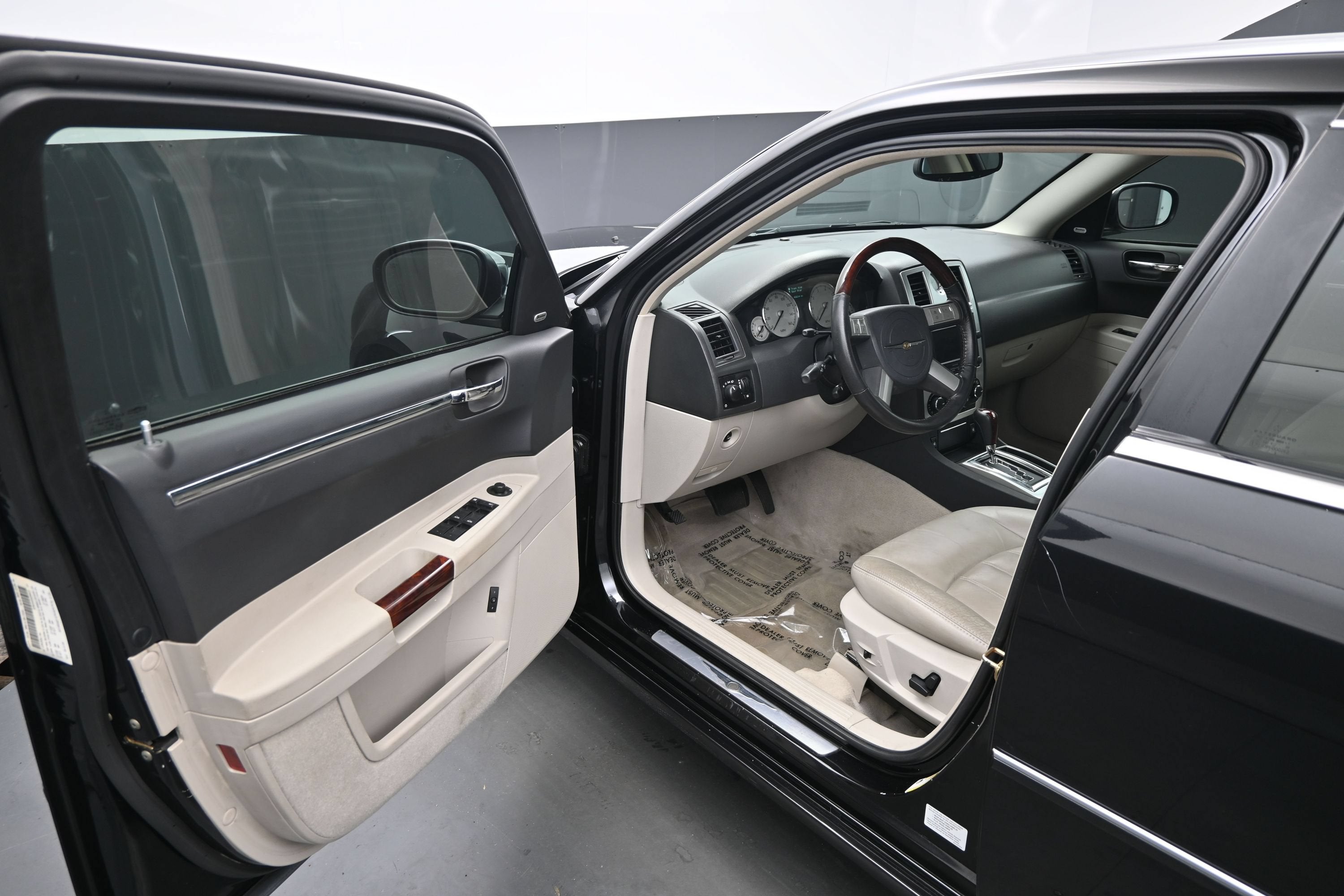 2005 Chrysler 300 300C