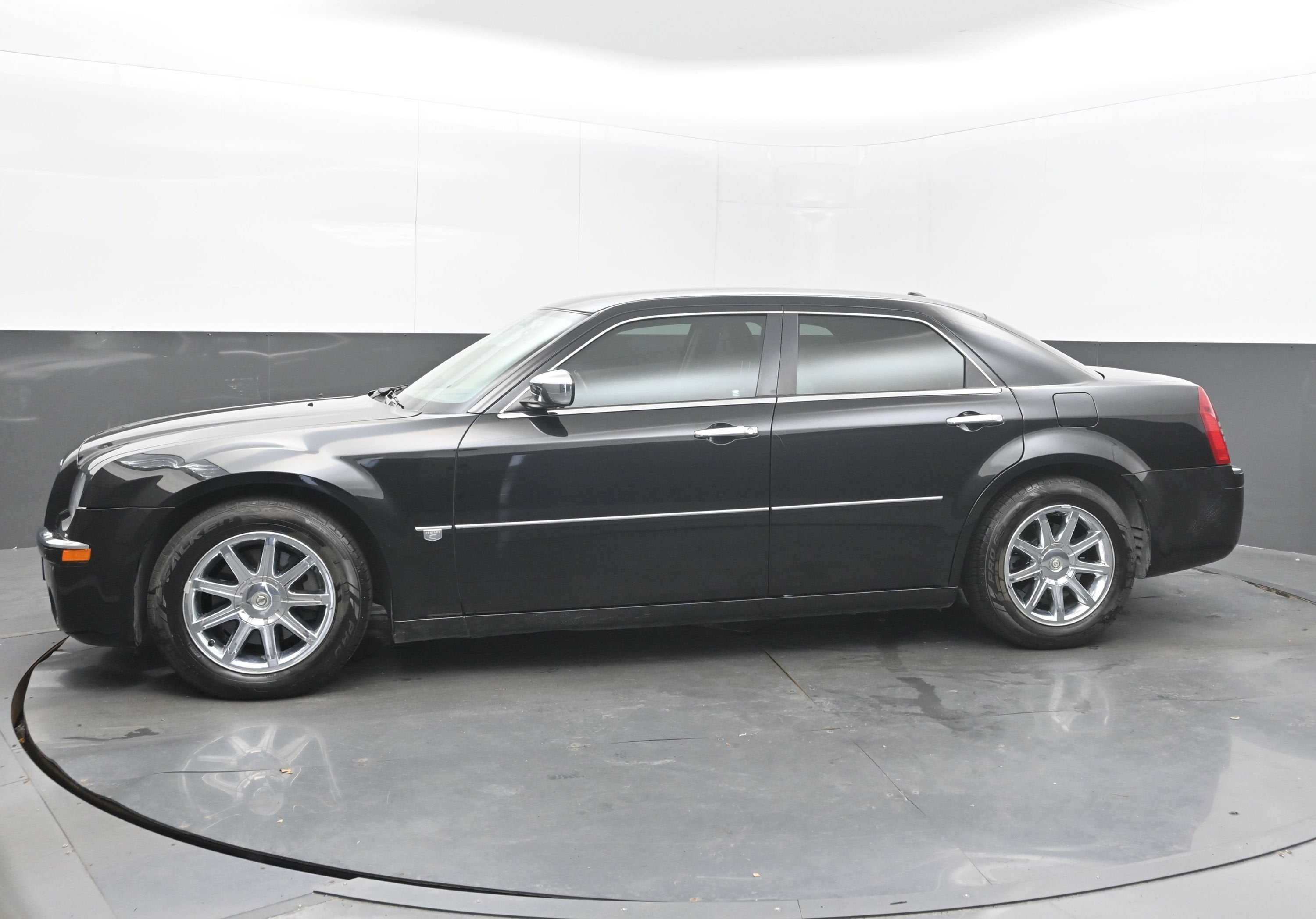 2005 Chrysler 300 300C