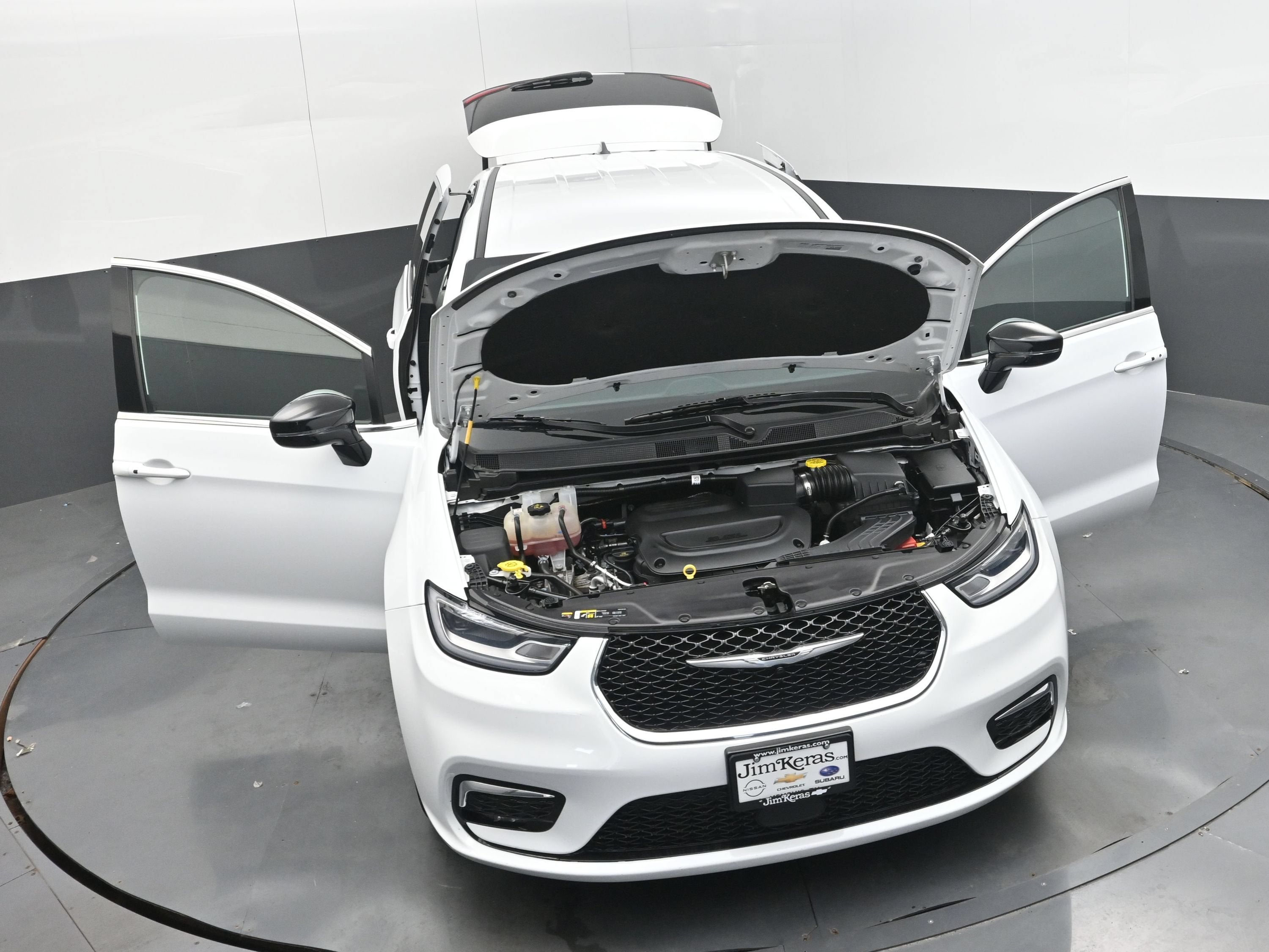 2025 Chrysler Pacifica Select