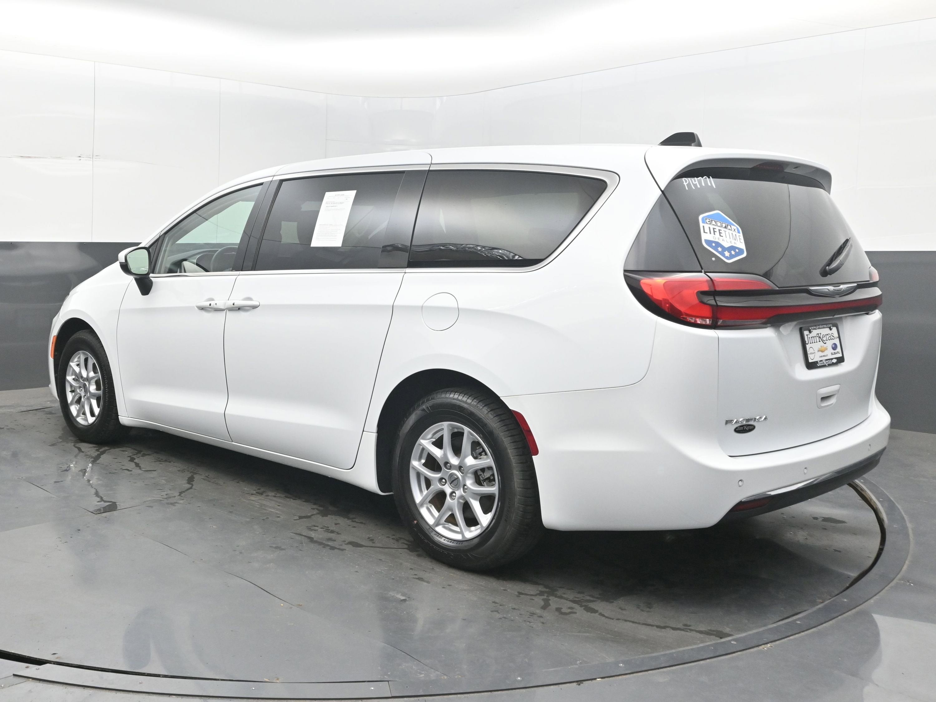 2023 Chrysler Pacifica Touring L