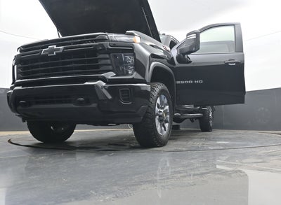 2024 Chevrolet Silverado 2500 HD Custom