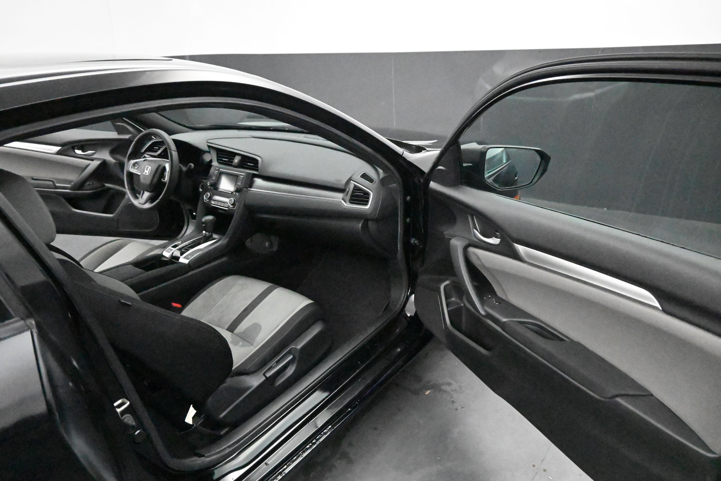 2016 Honda Civic LX-P