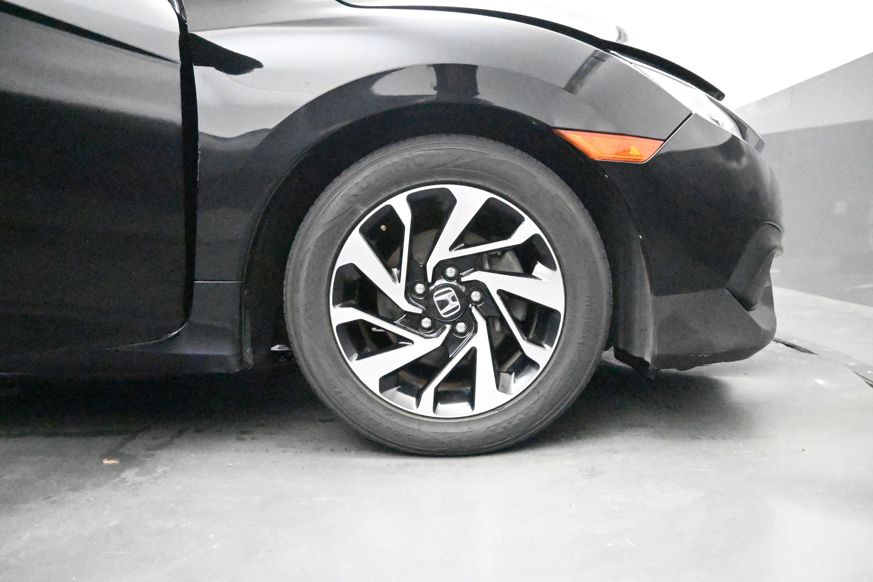 2016 Honda Civic LX-P