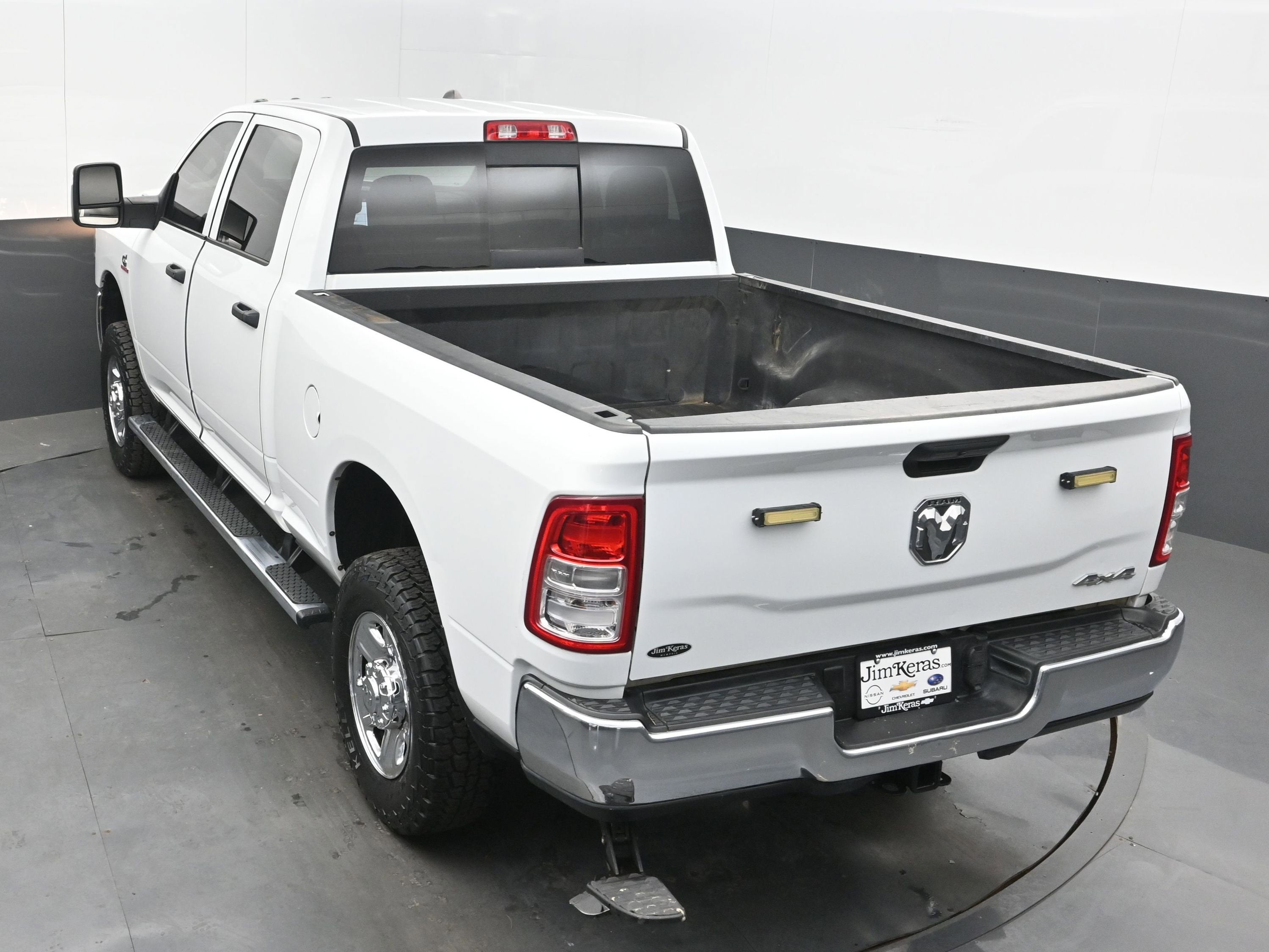 2023 RAM 2500 Tradesman Crew Cab 4x4 6'4" Box