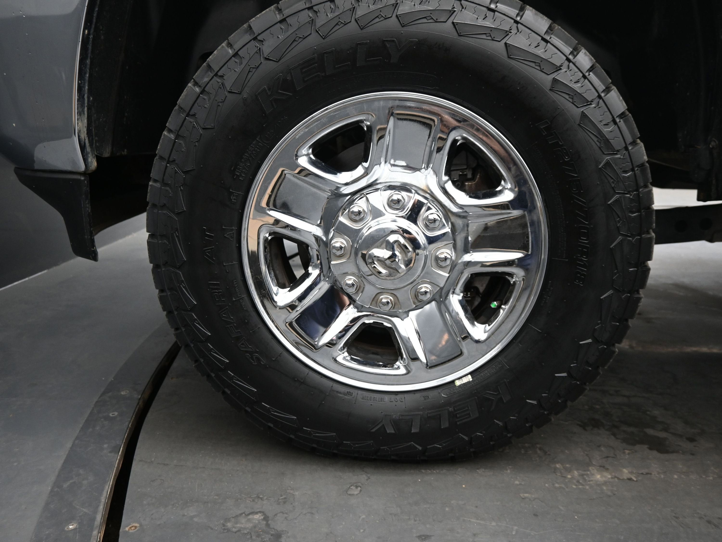 2023 RAM 2500 Tradesman Crew Cab 4x4 6'4" Box