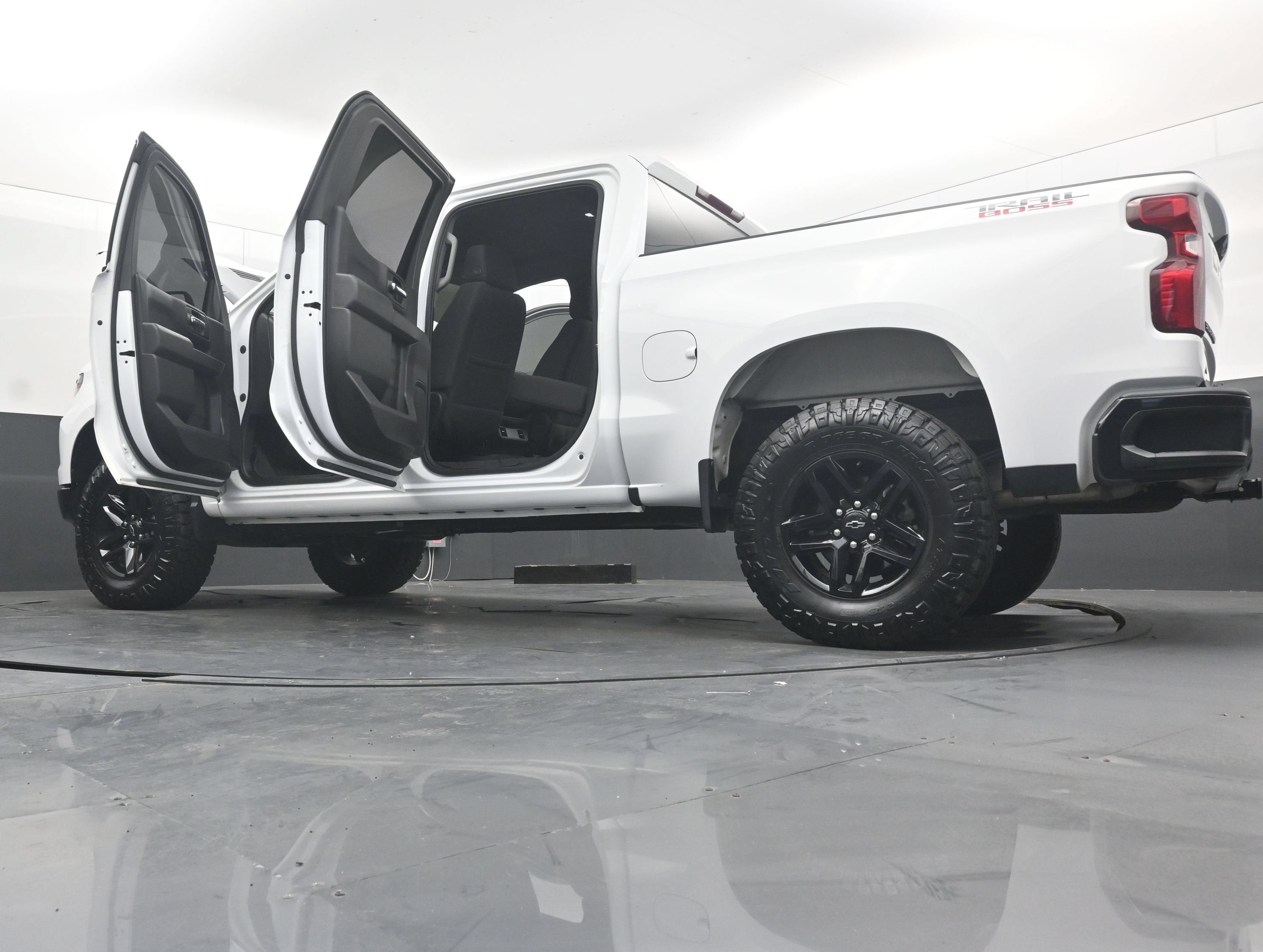 2022 Chevrolet Silverado 1500 Custom Trail Boss