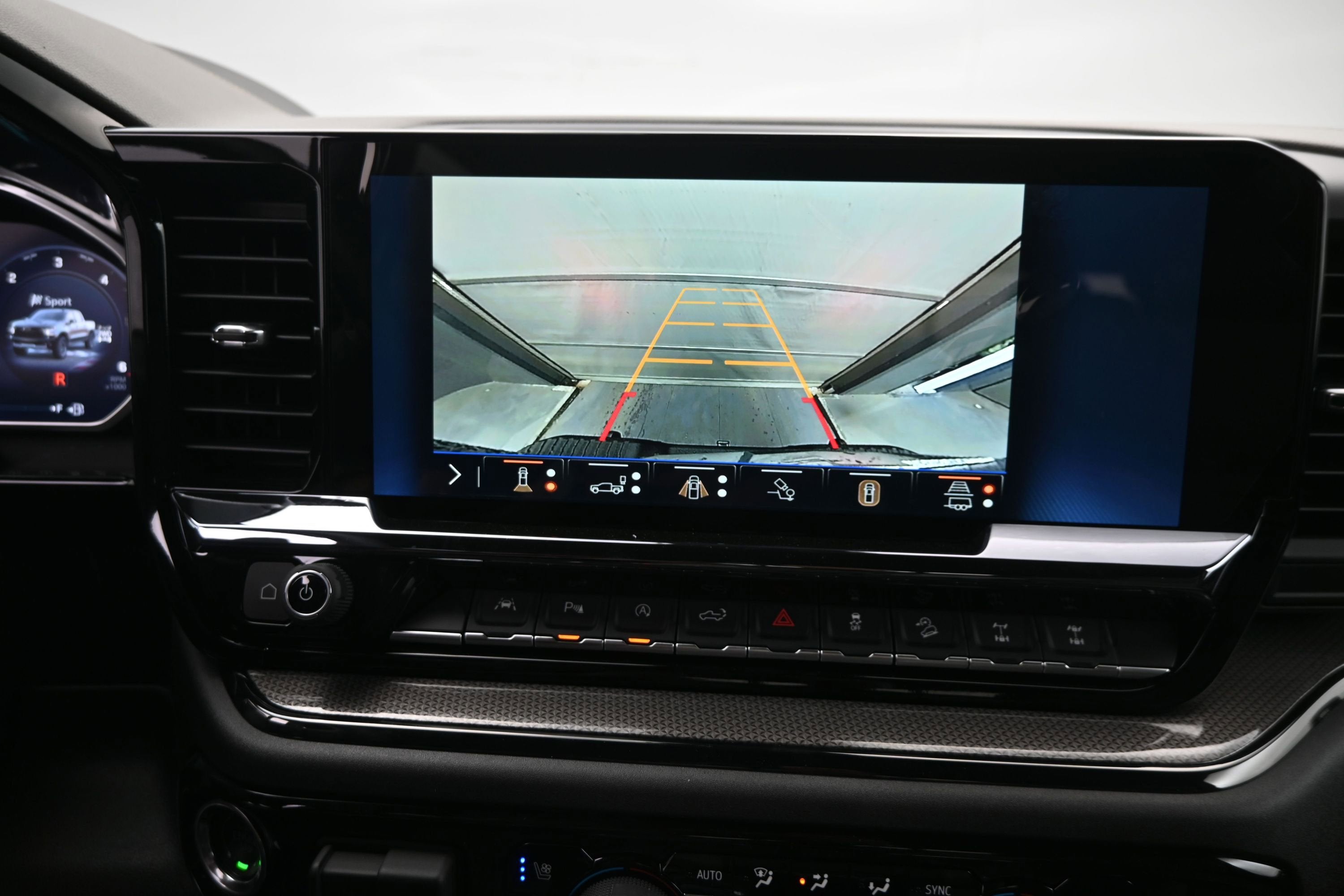 2026 Chevrolet Silverado 1500 ZR2 - Photo 15