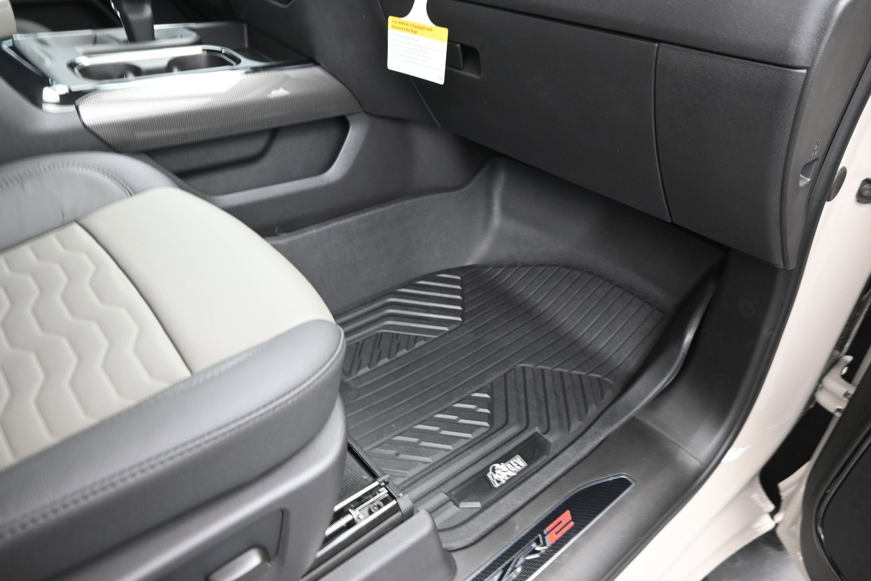 2026 Chevrolet Silverado 1500 ZR2 - Photo 18