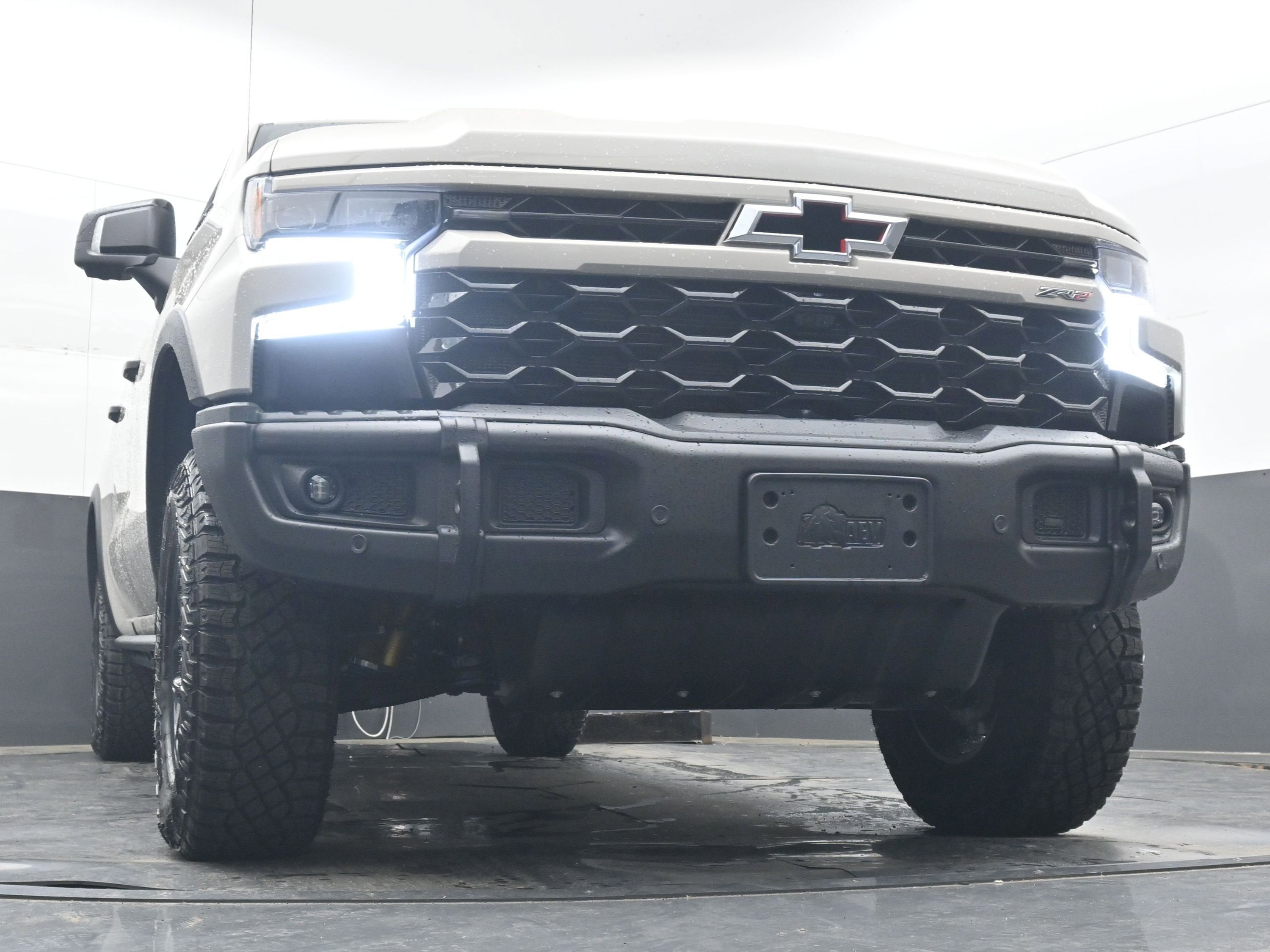 2026 Chevrolet Silverado 1500 ZR2 - Photo 21