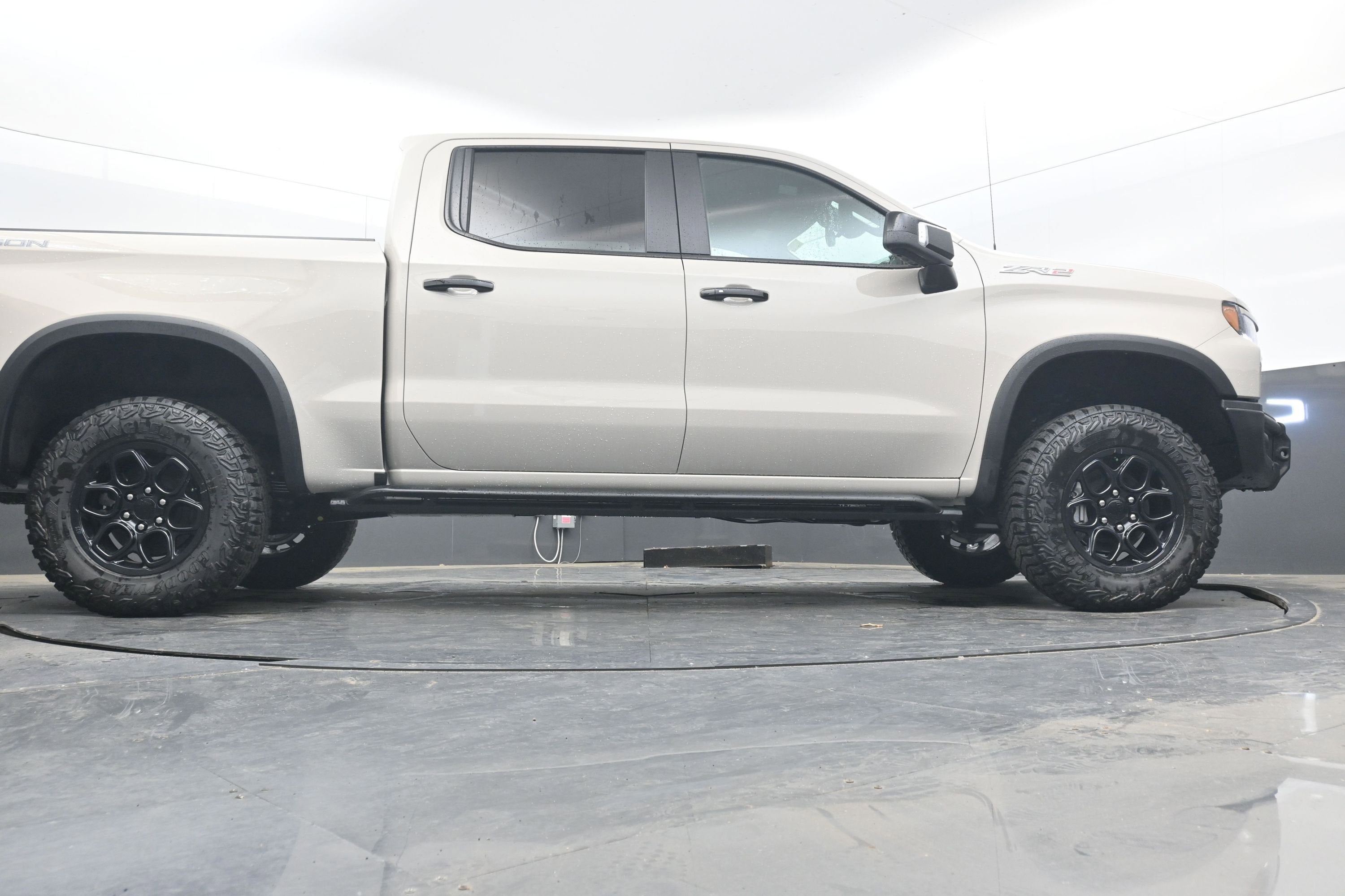 2026 Chevrolet Silverado 1500 ZR2 - Photo 27