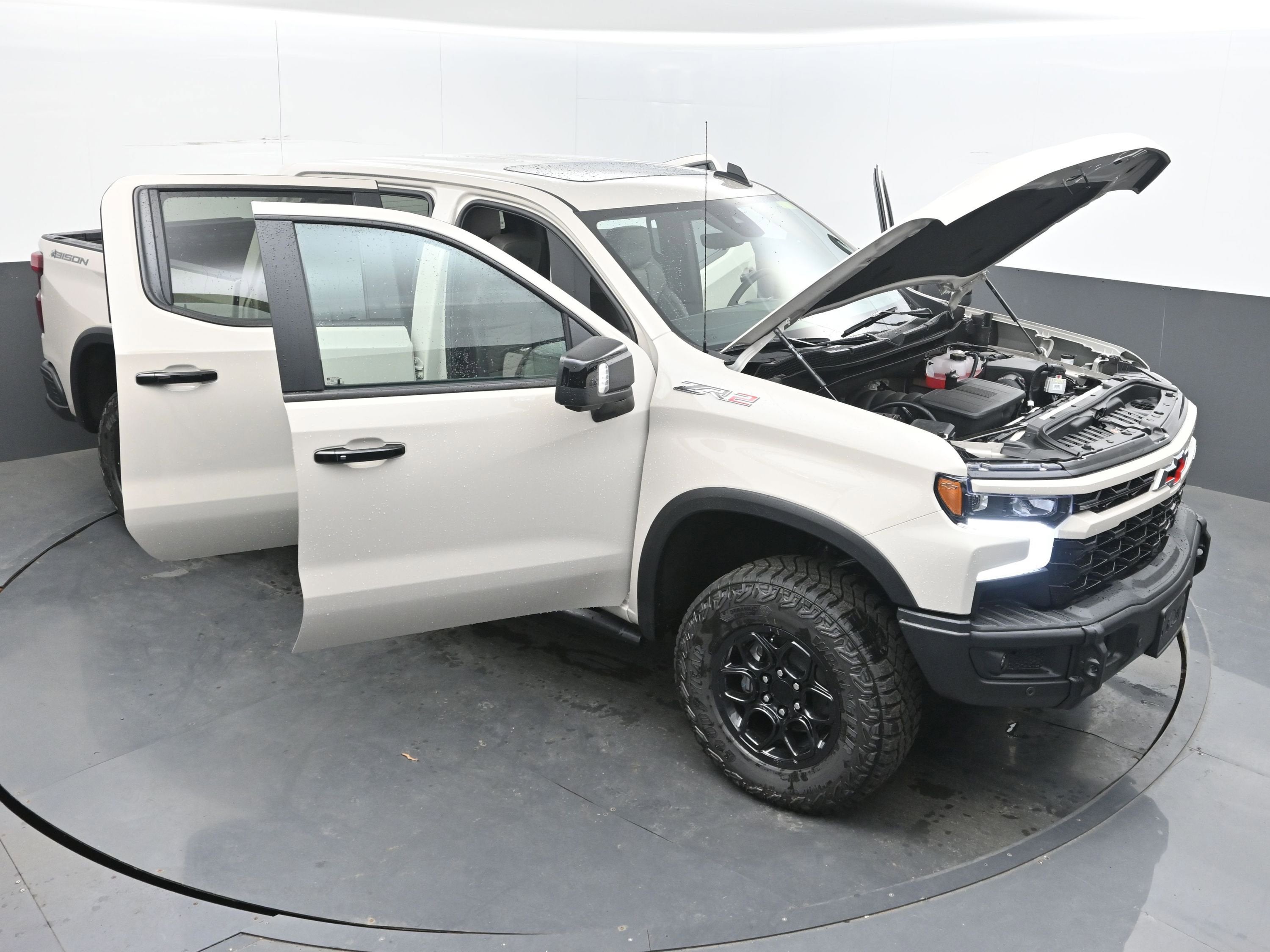 2026 Chevrolet Silverado 1500 ZR2 - Photo 36