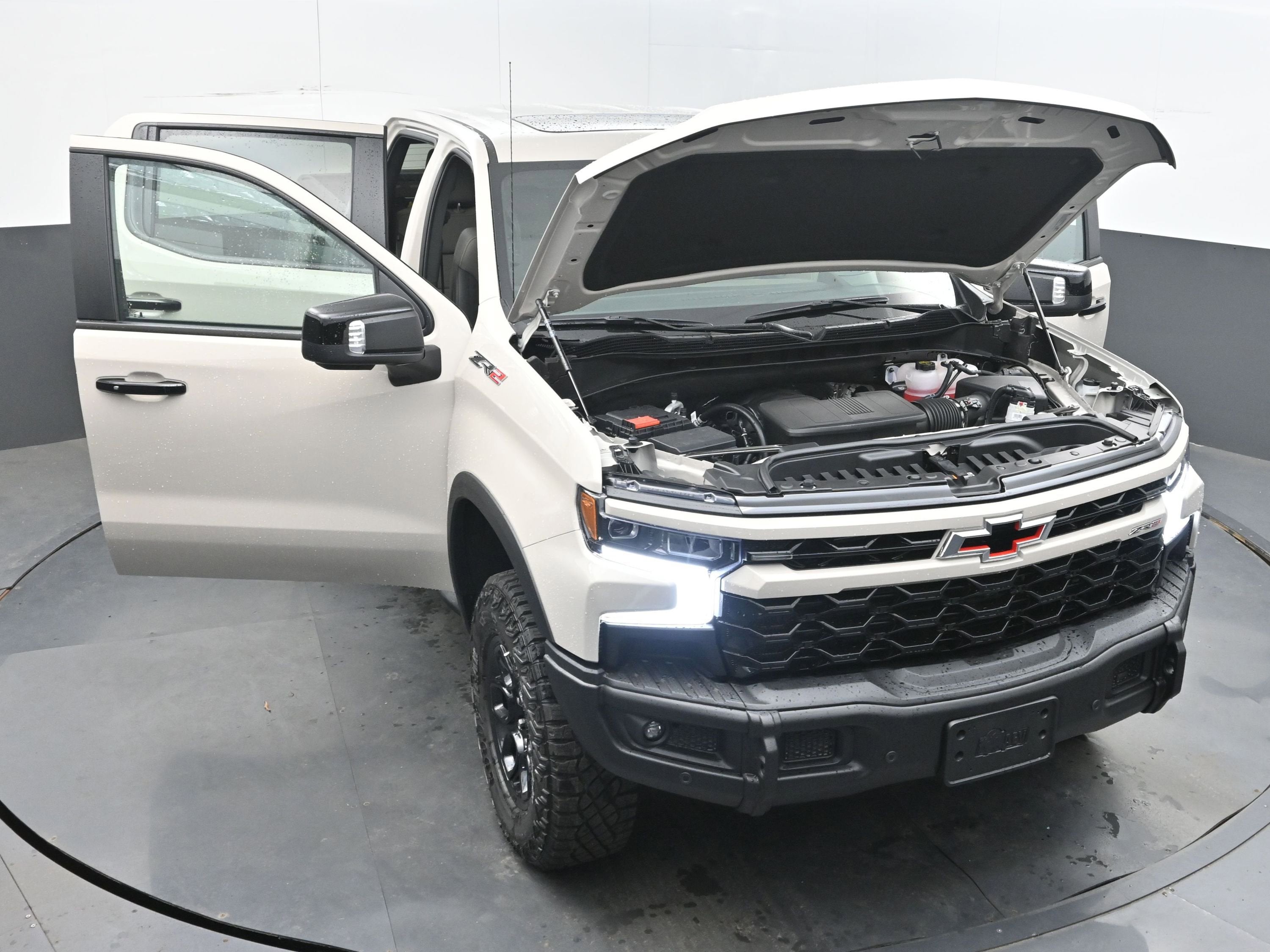 2026 Chevrolet Silverado 1500 ZR2 - Photo 37
