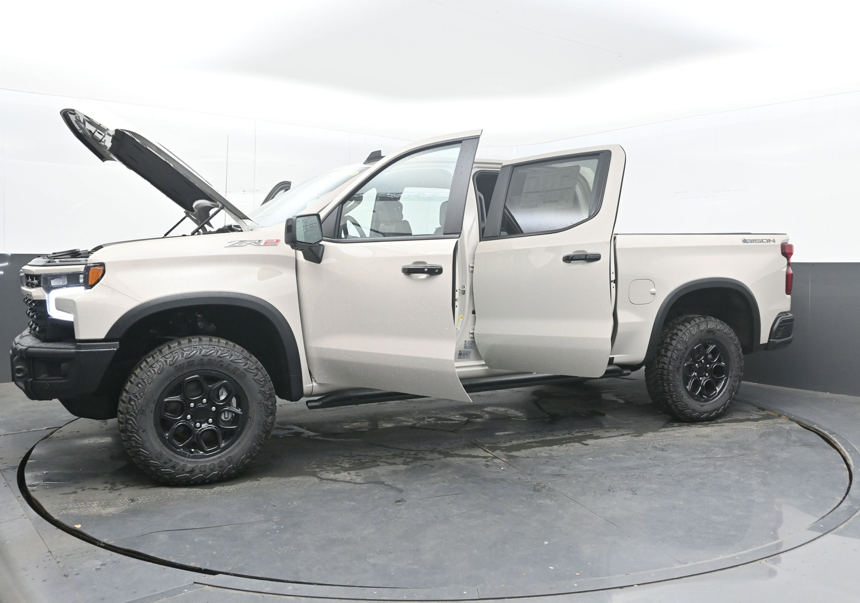 2026 Chevrolet Silverado 1500 ZR2 - Photo 39