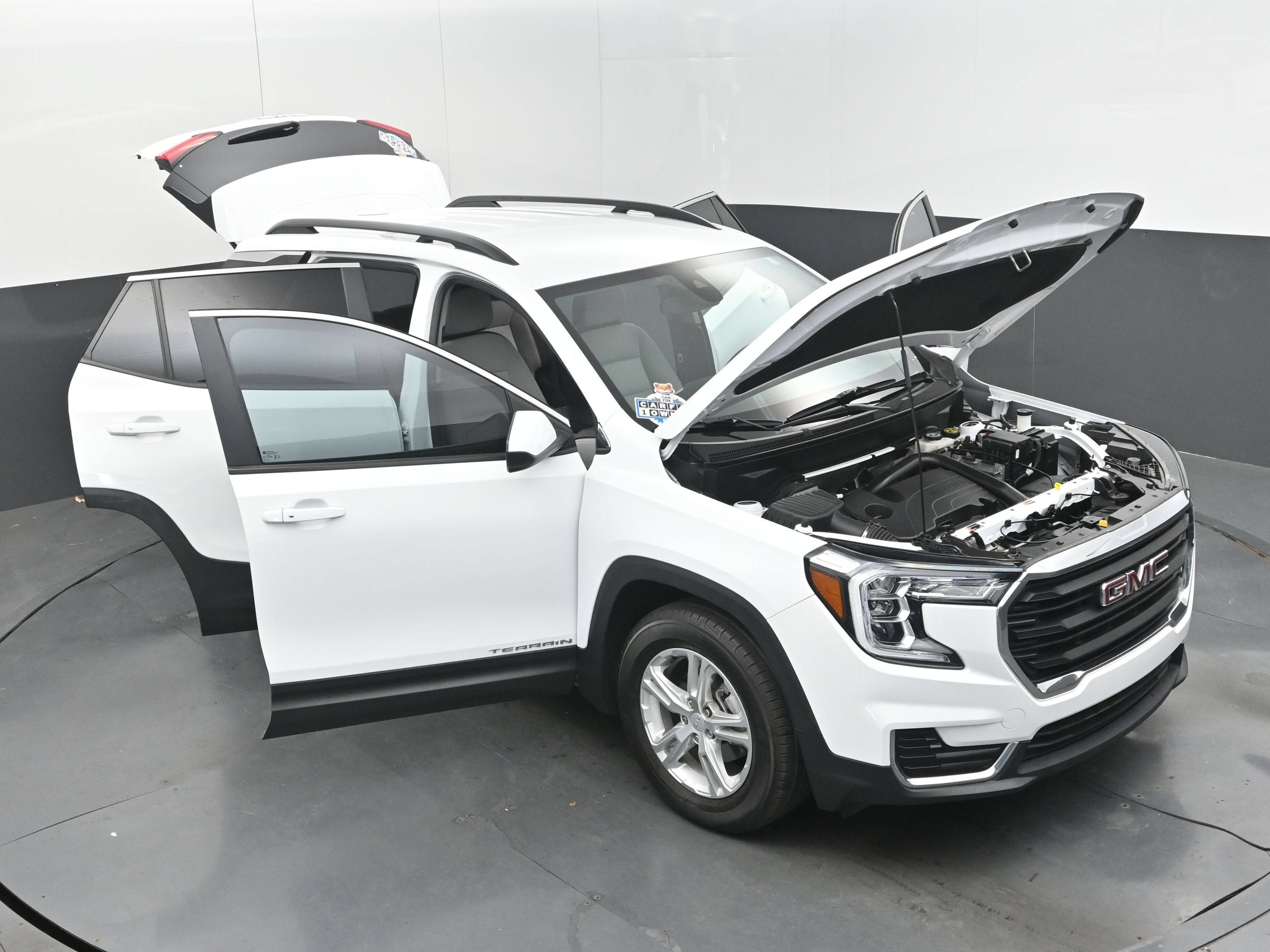 2024 GMC Terrain SLE