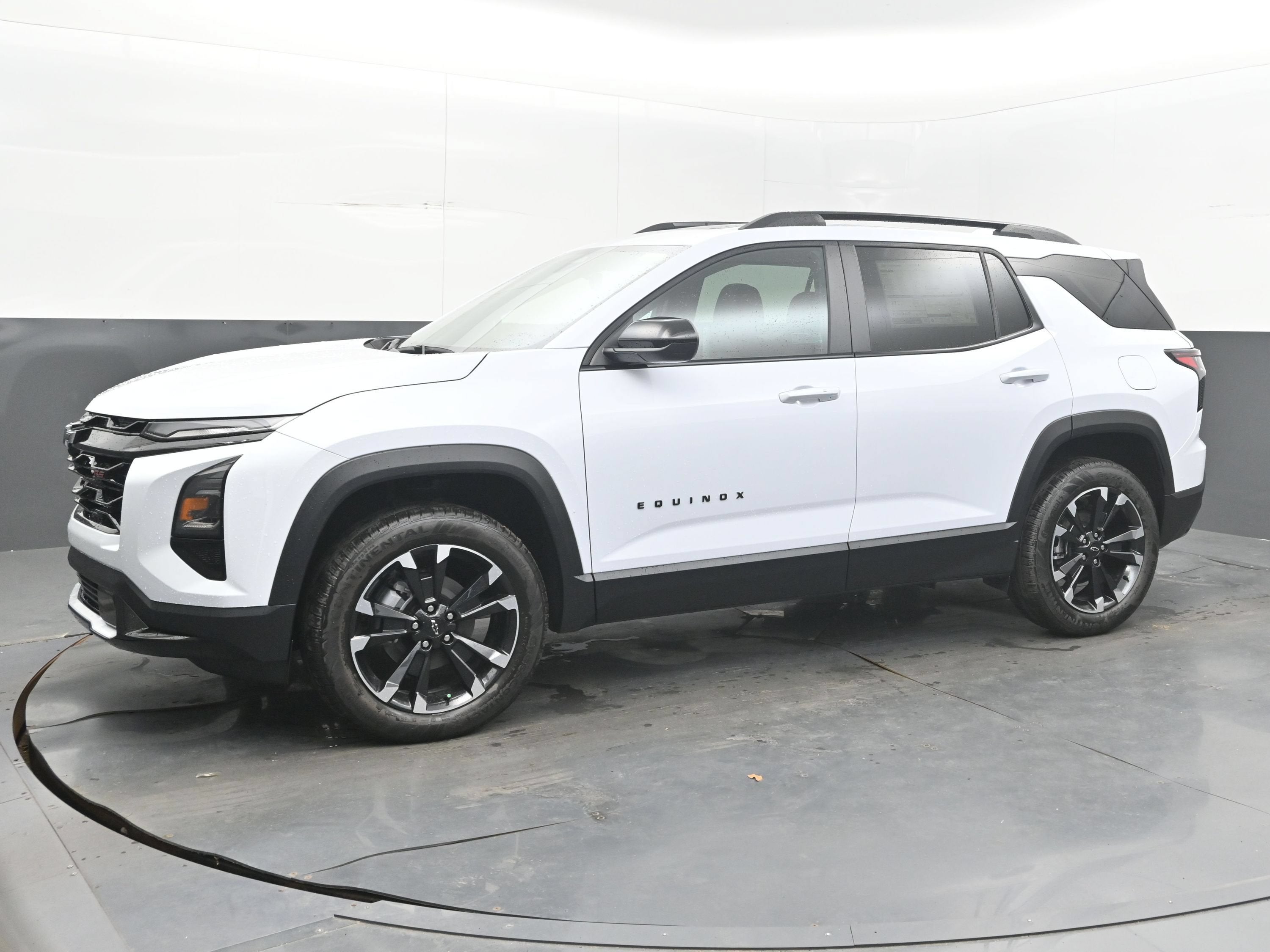 2027 Chevrolet Equinox FWD RS