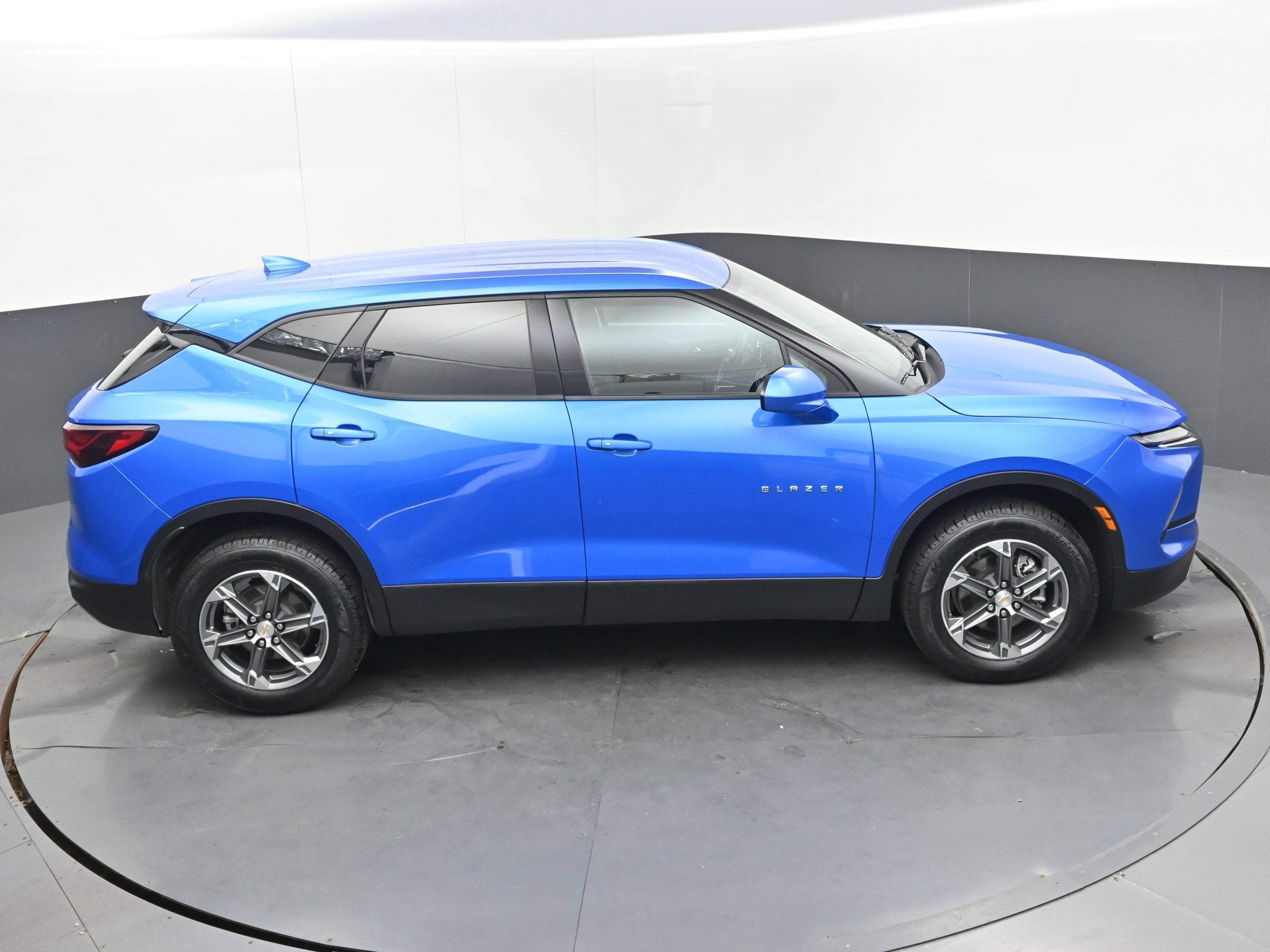 2025 Chevrolet Blazer 2LT - Photo 38