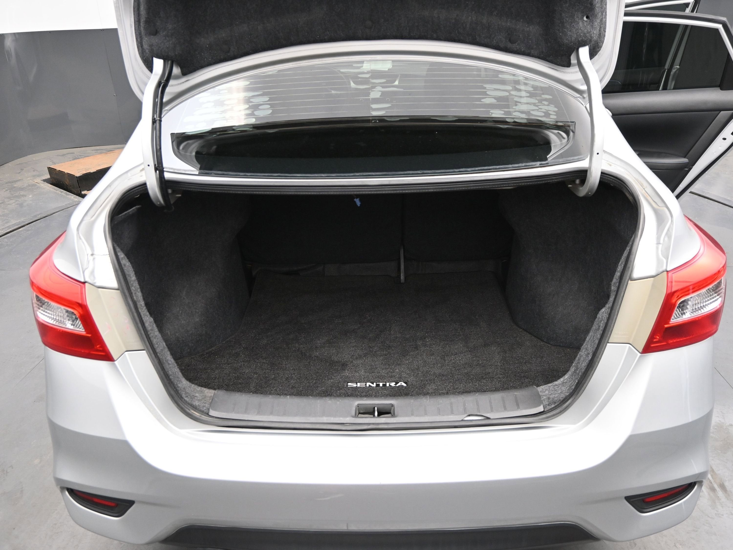 2018 Nissan Sentra SR