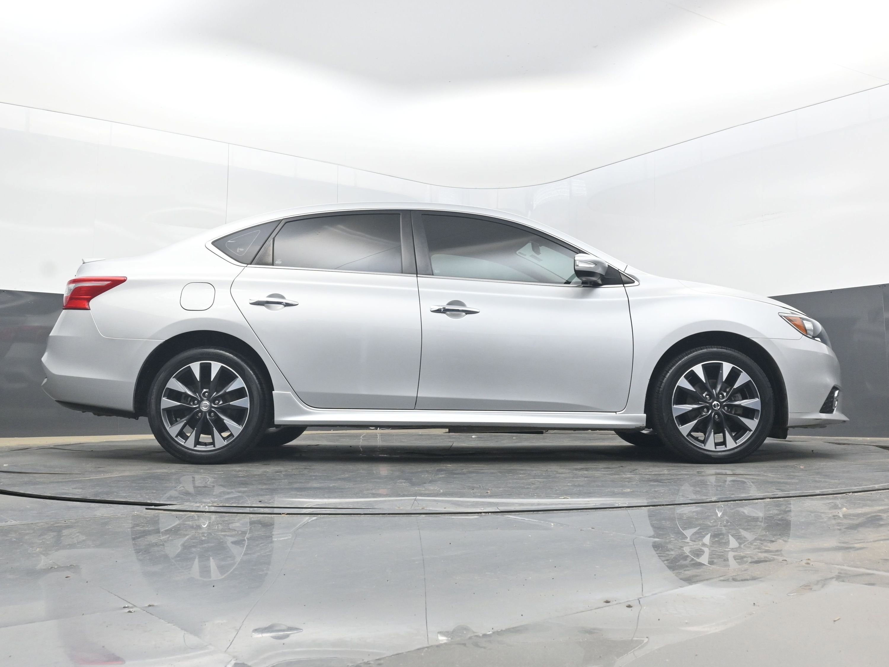 2018 Nissan Sentra SR