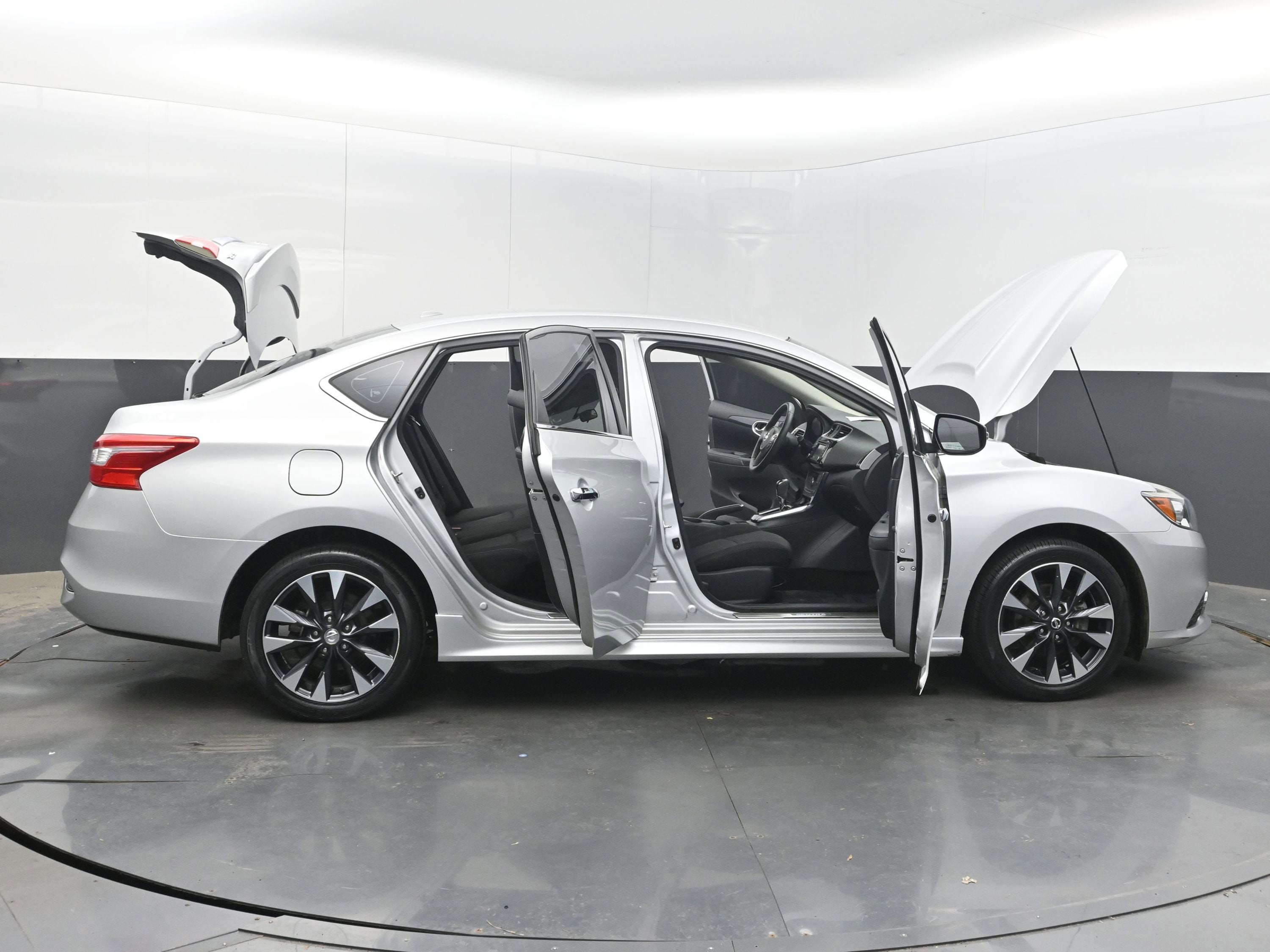 2018 Nissan Sentra SR