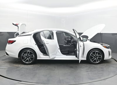 2024 Nissan Sentra SR Xtronic CVT