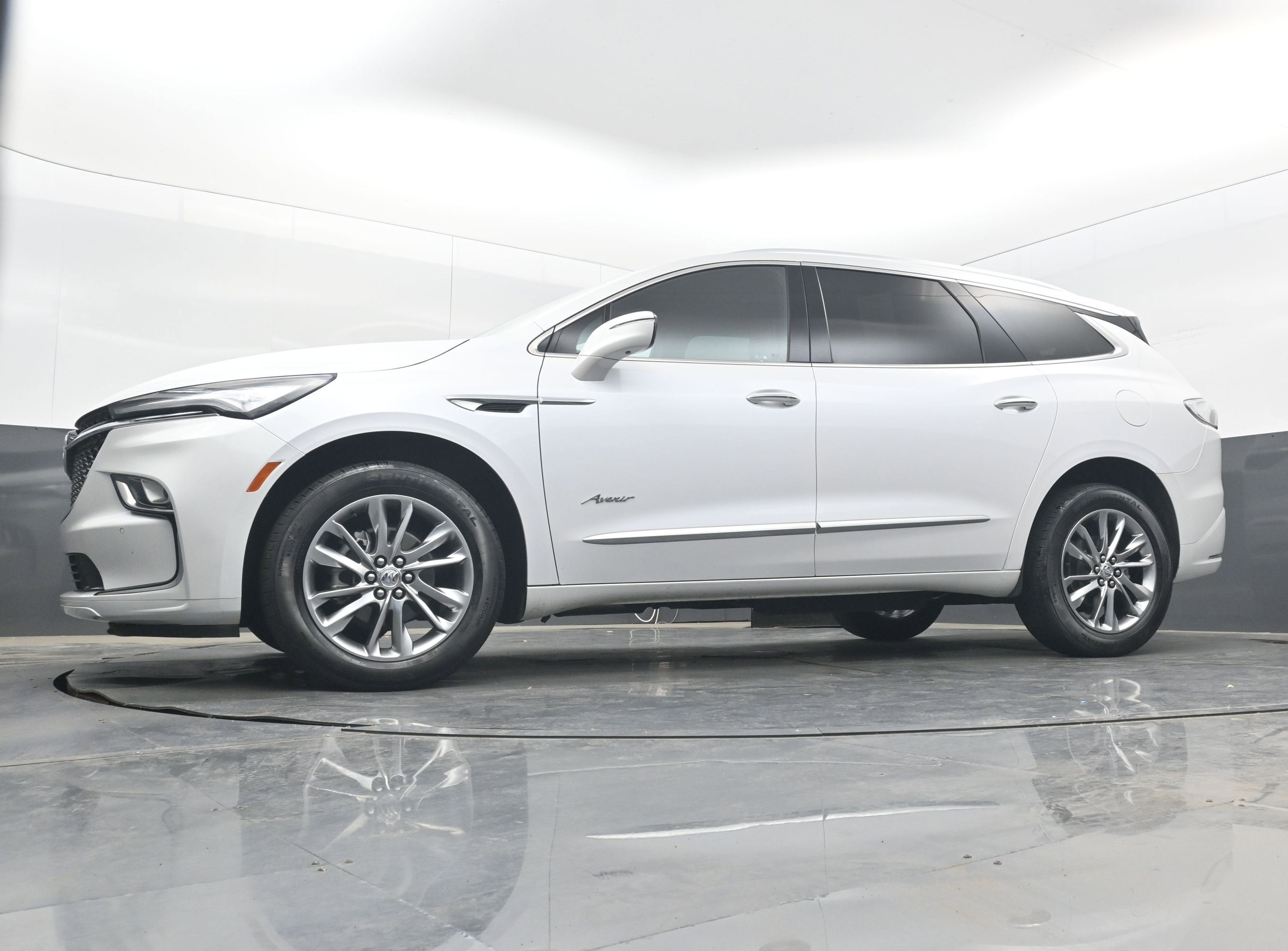 2024 Buick Enclave Avenir