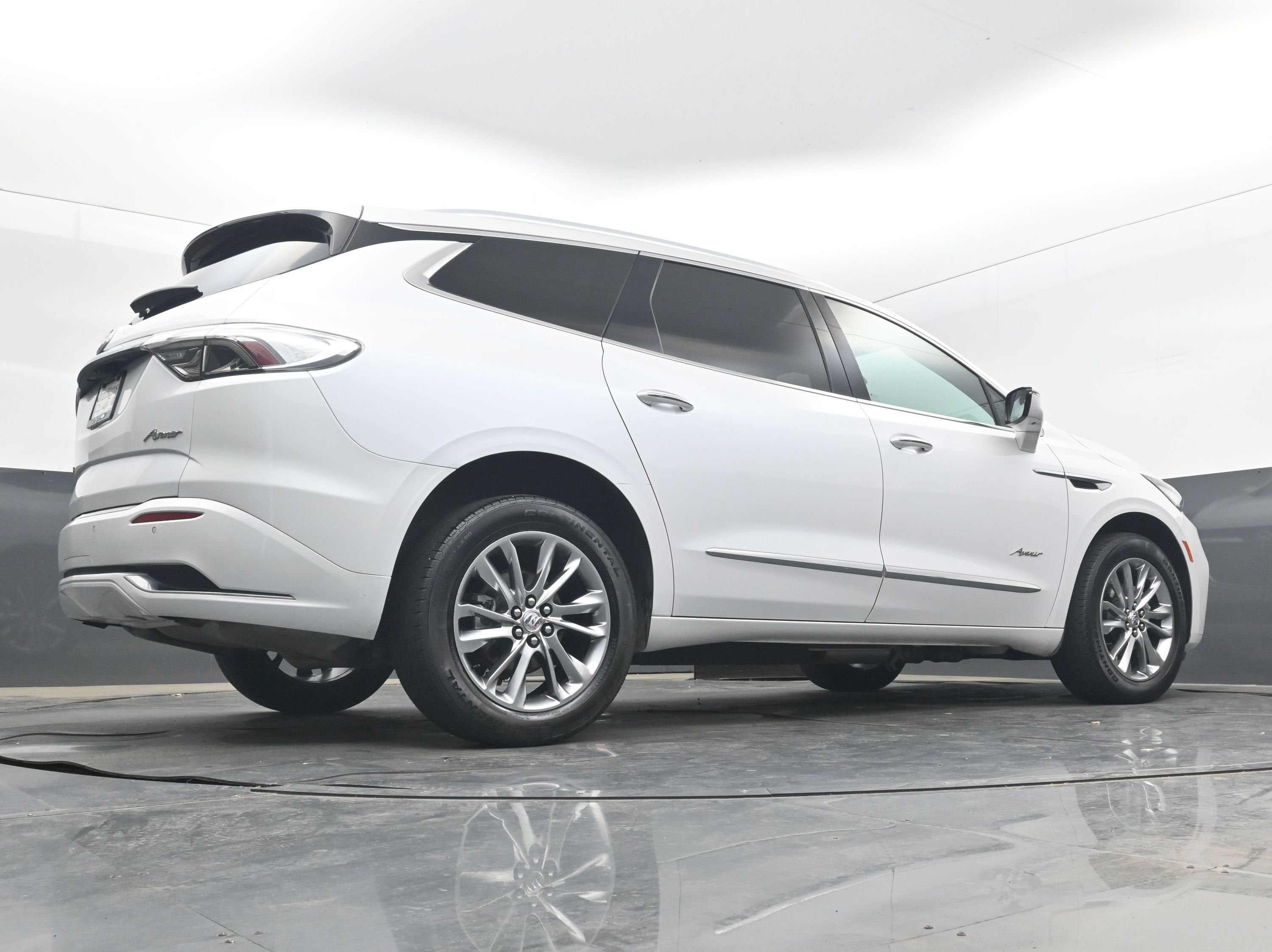 2024 Buick Enclave Avenir