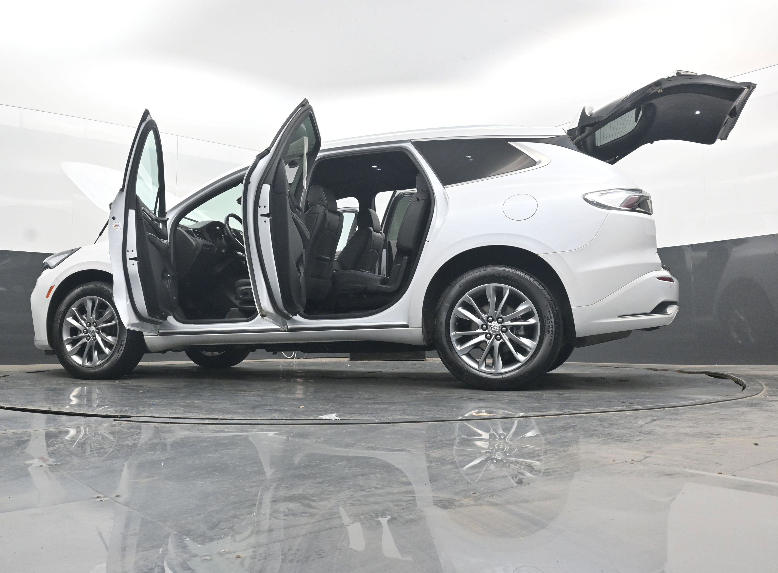 2024 Buick Enclave Avenir