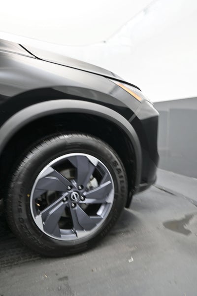 2025 Nissan Rogue SV FWD
