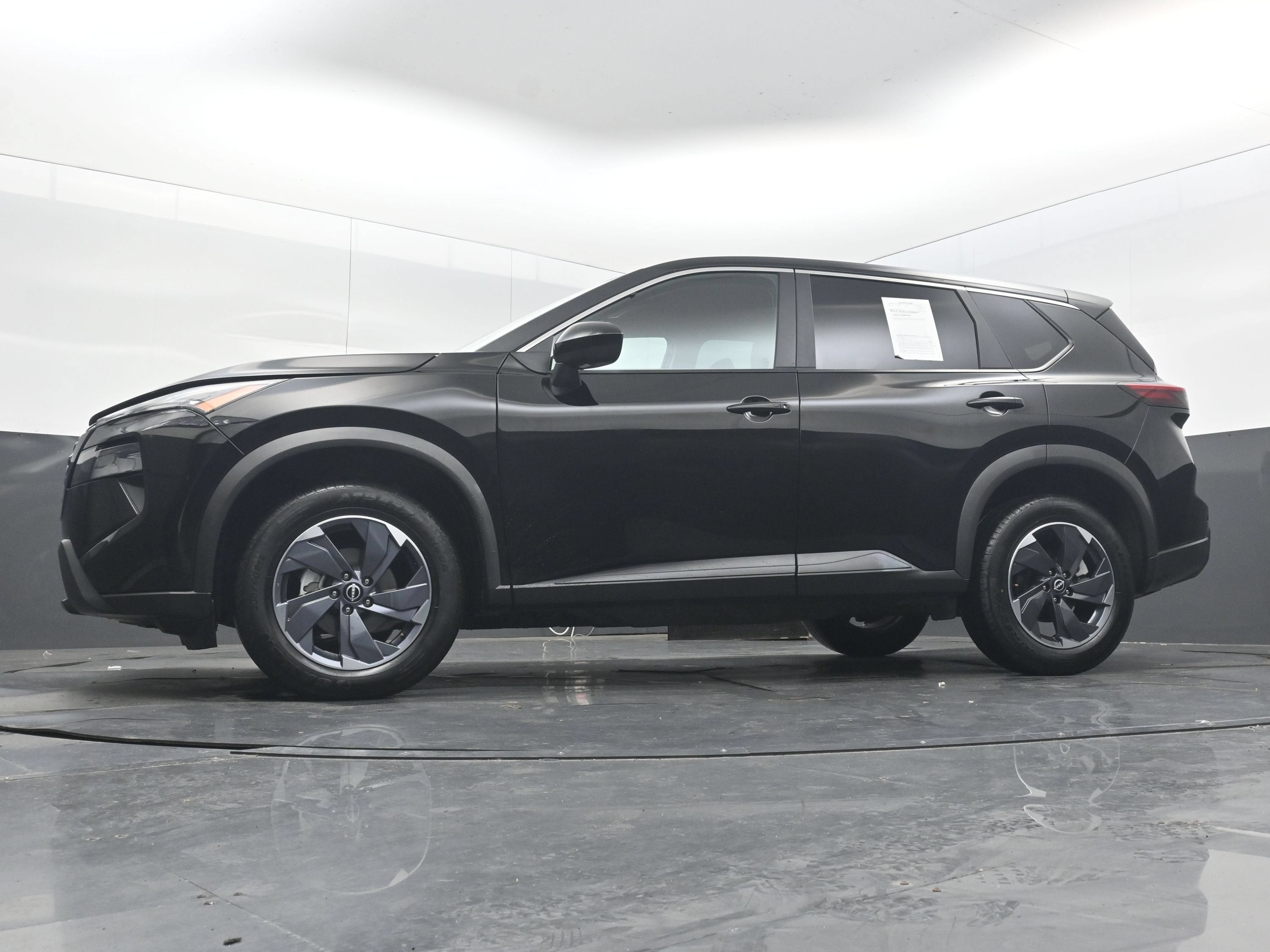 2025 Nissan Rogue SV FWD