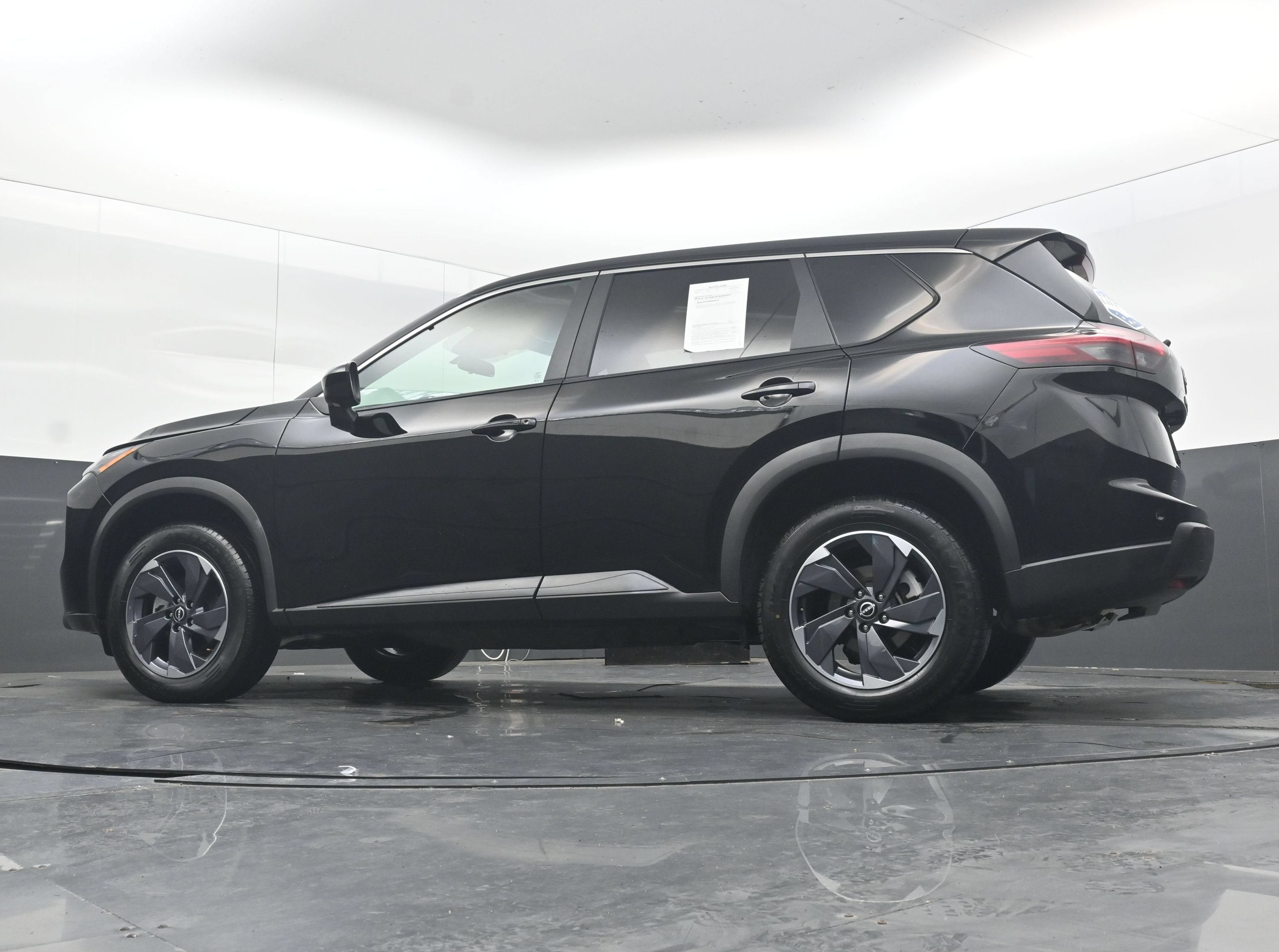2025 Nissan Rogue SV FWD