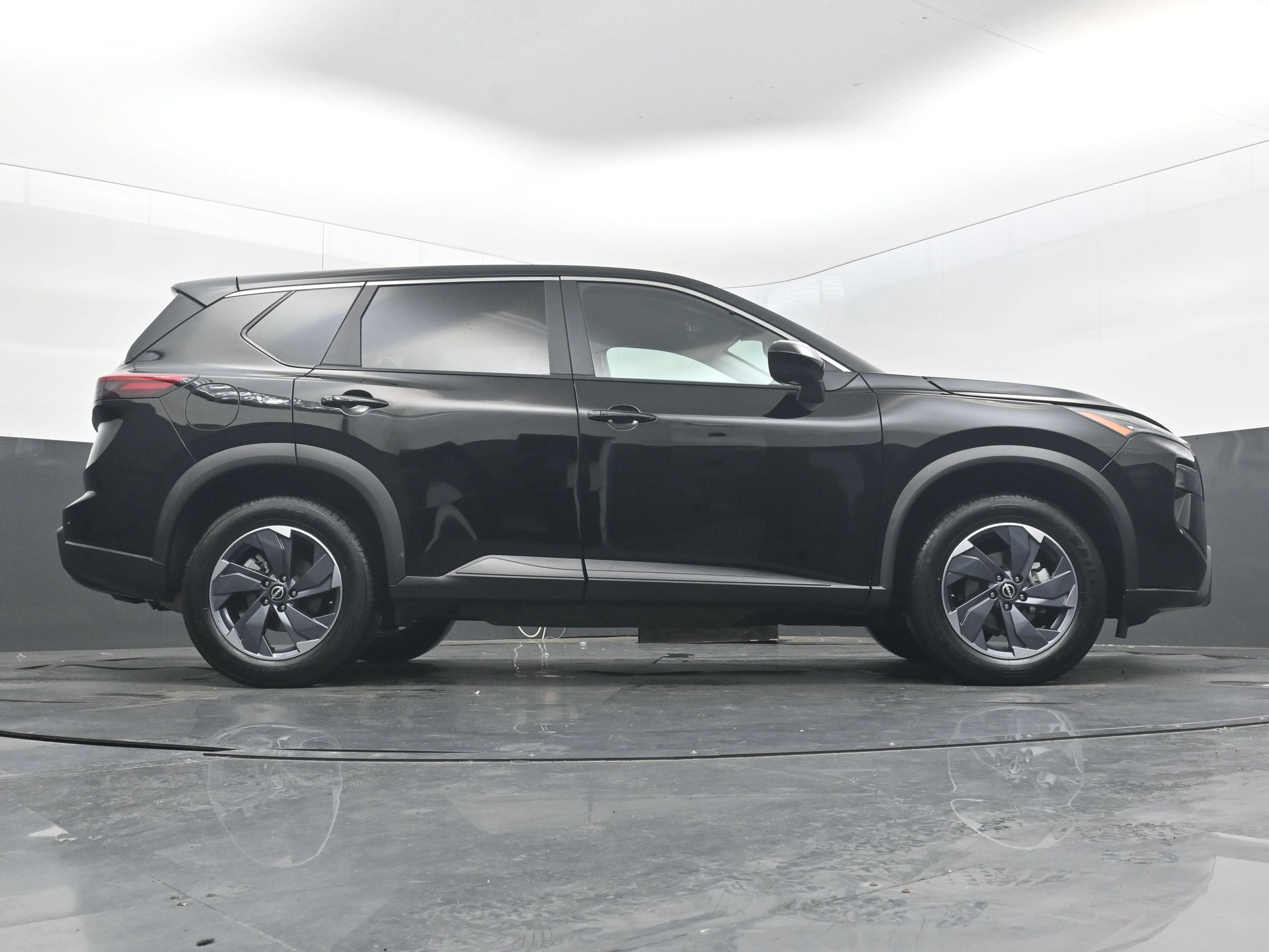 2025 Nissan Rogue SV FWD