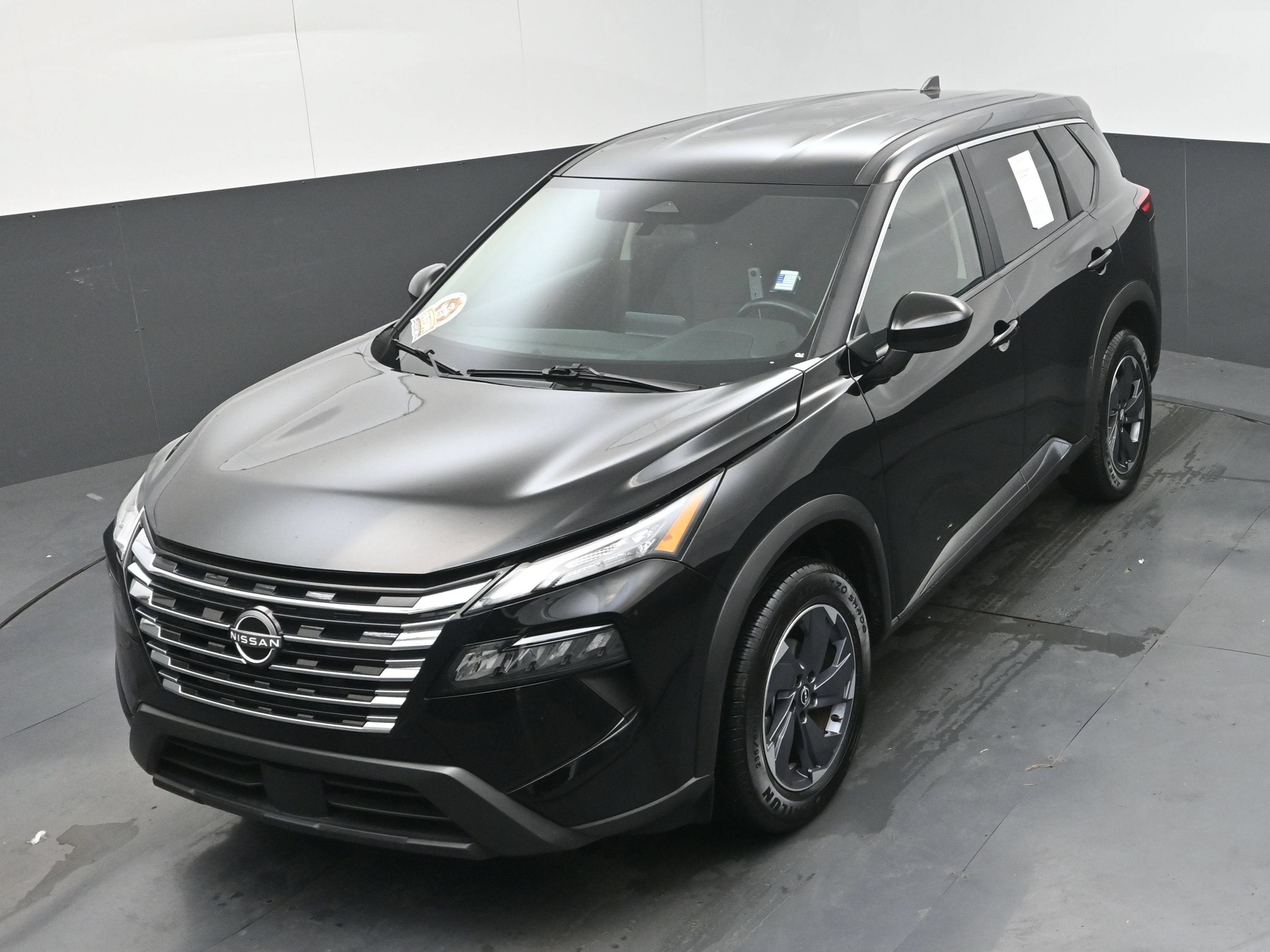 2025 Nissan Rogue SV FWD