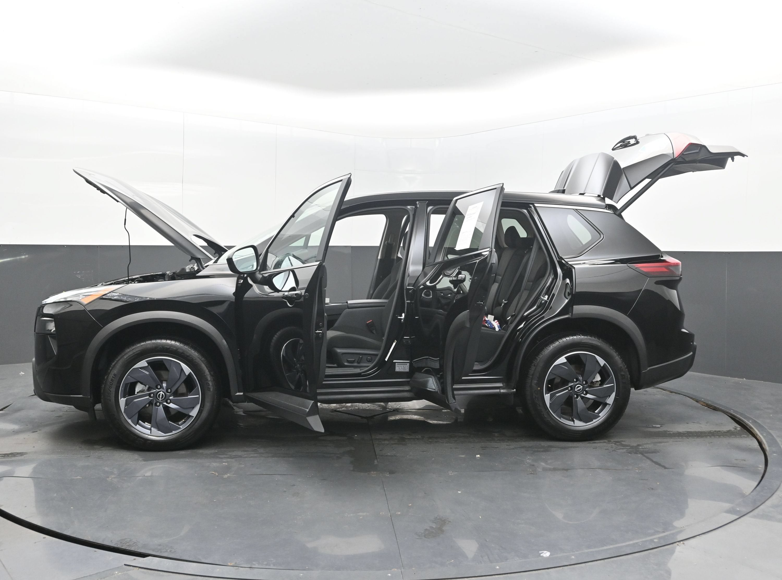 2025 Nissan Rogue SV FWD