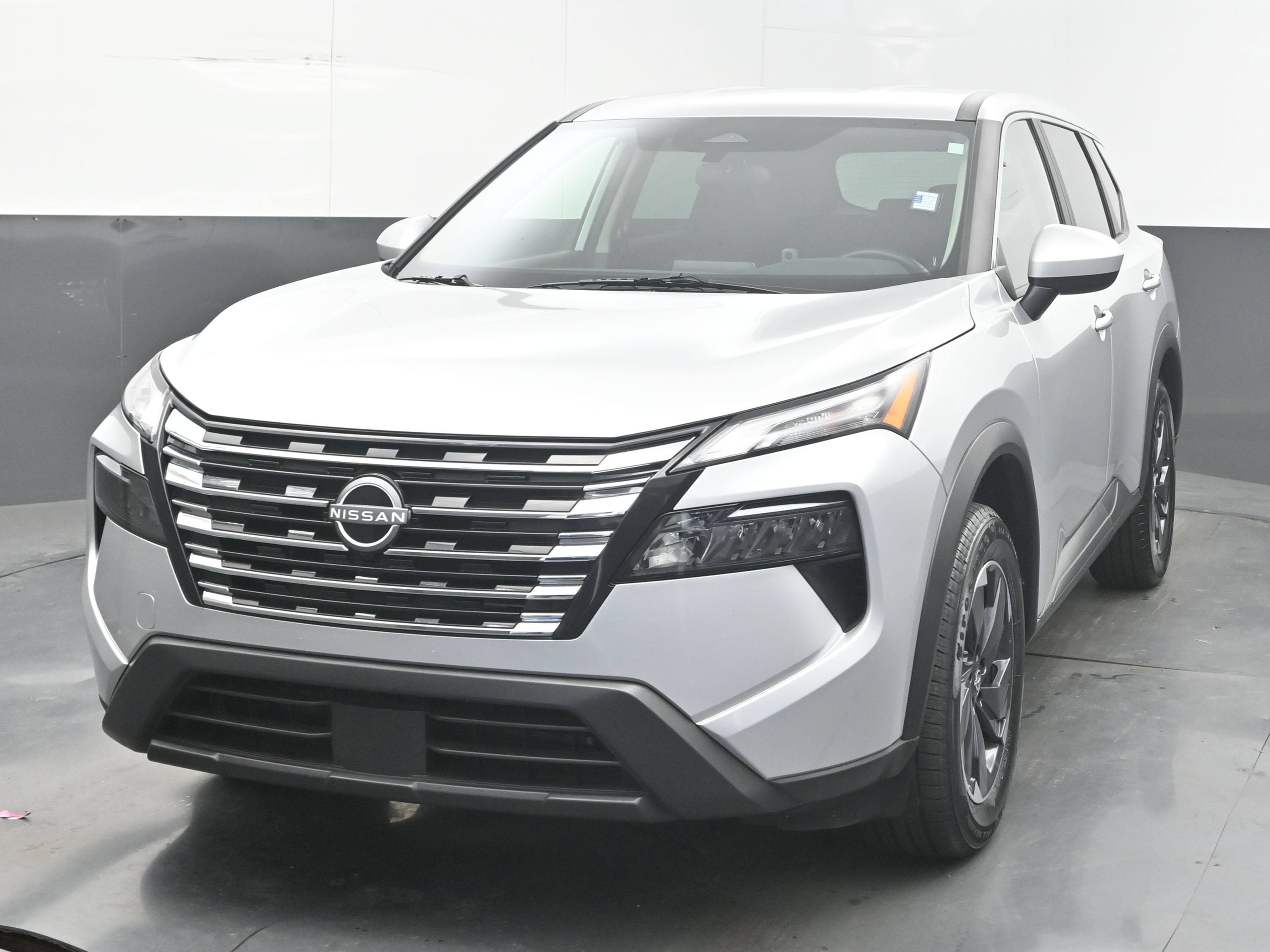2025 Nissan Rogue SV FWD