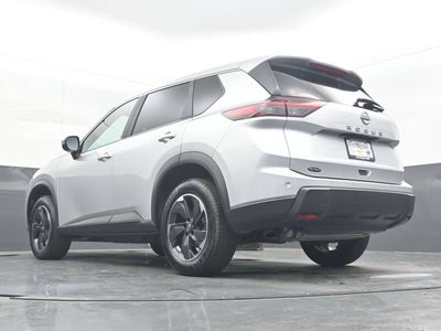 2025 Nissan Rogue SV FWD
