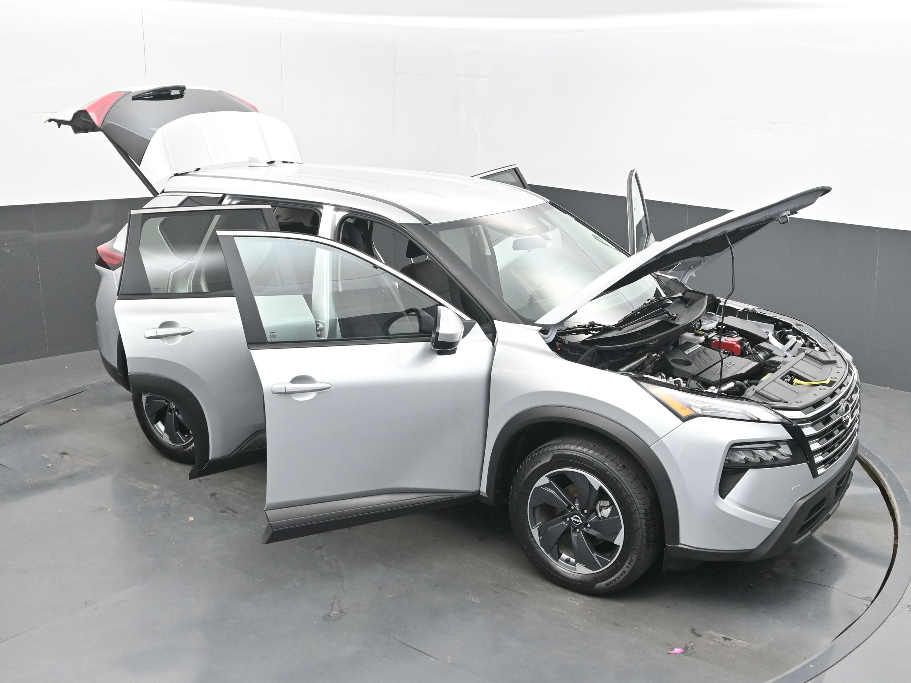 2025 Nissan Rogue SV FWD